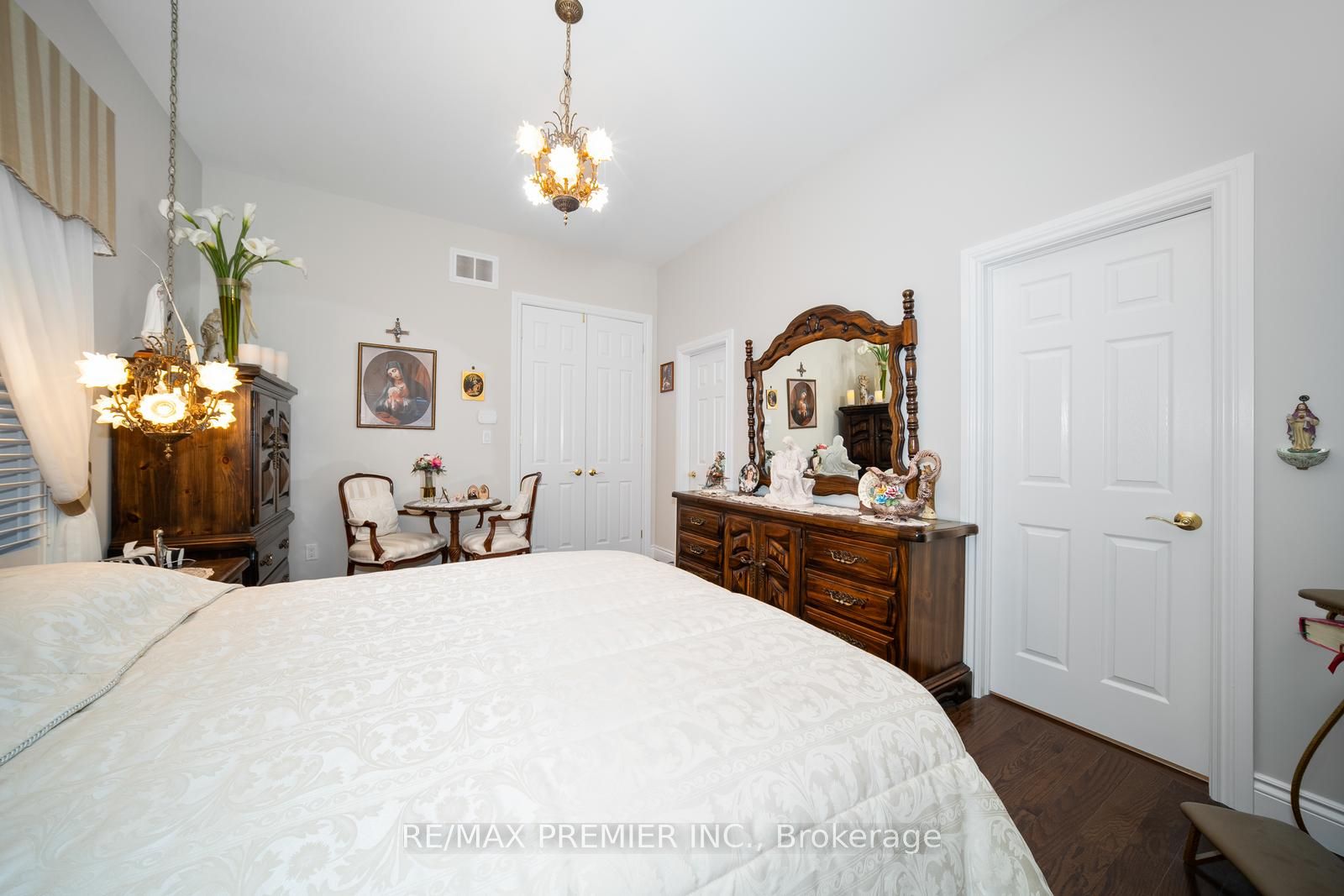 51 Ballantrae Rd Property Photo 28