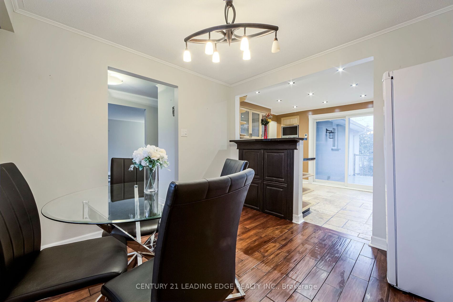71 Devins Dr Property Photo 10