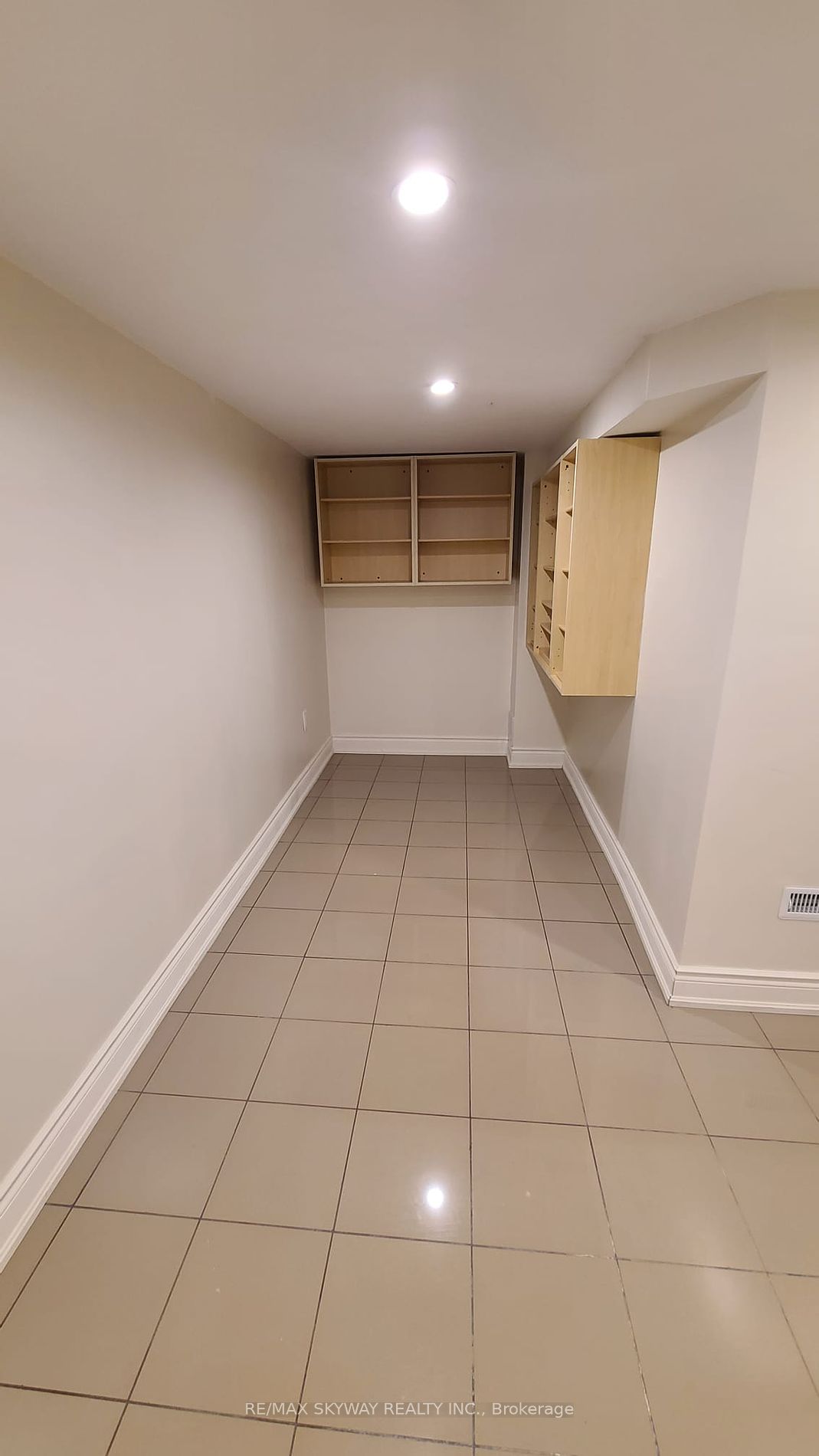 634 Peter Rupert Ave Property Photo 11