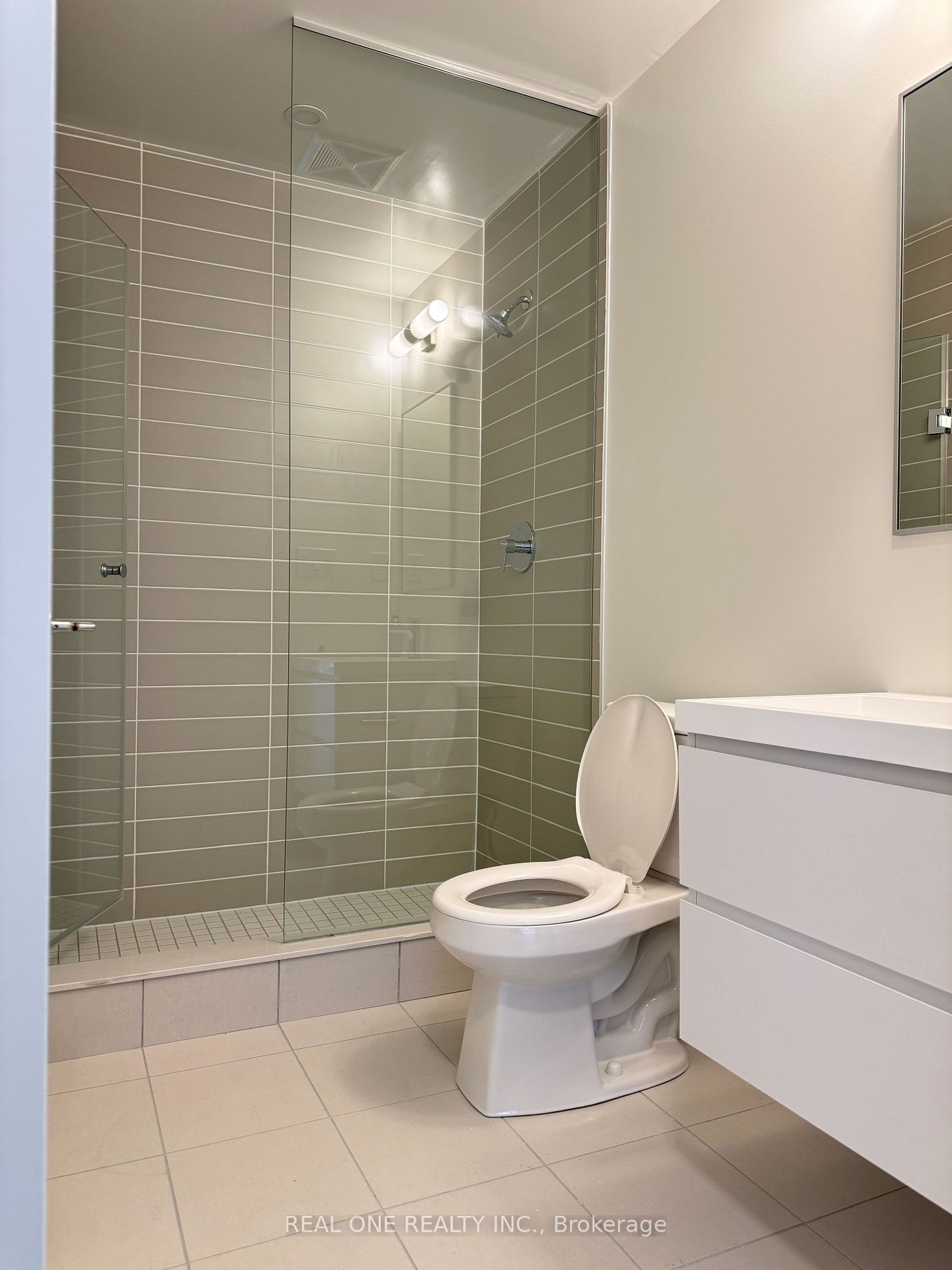 8119 Birchmount Rd 10 Property Photo 11
