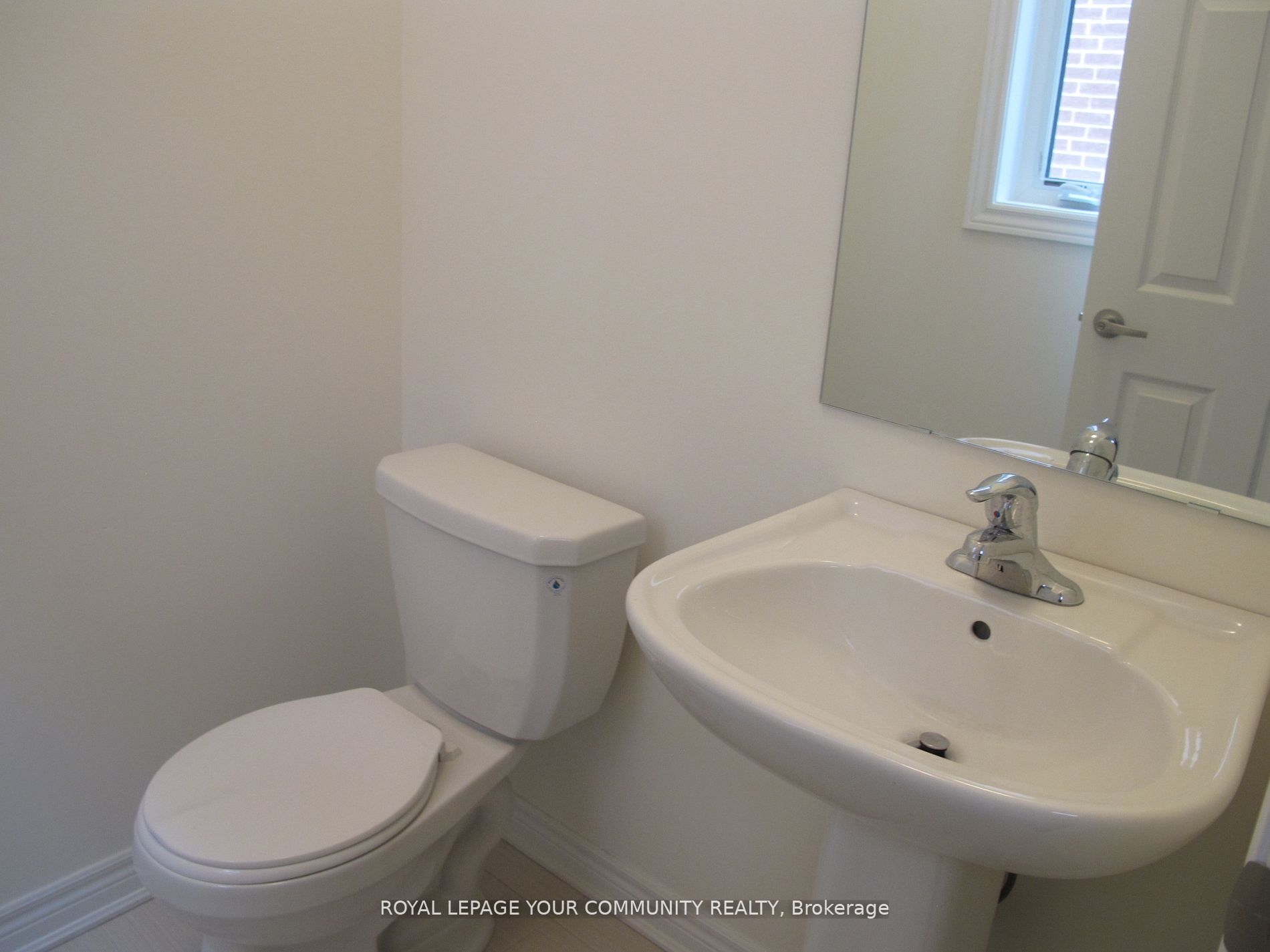 8 Reddington Rd Property Photo 8