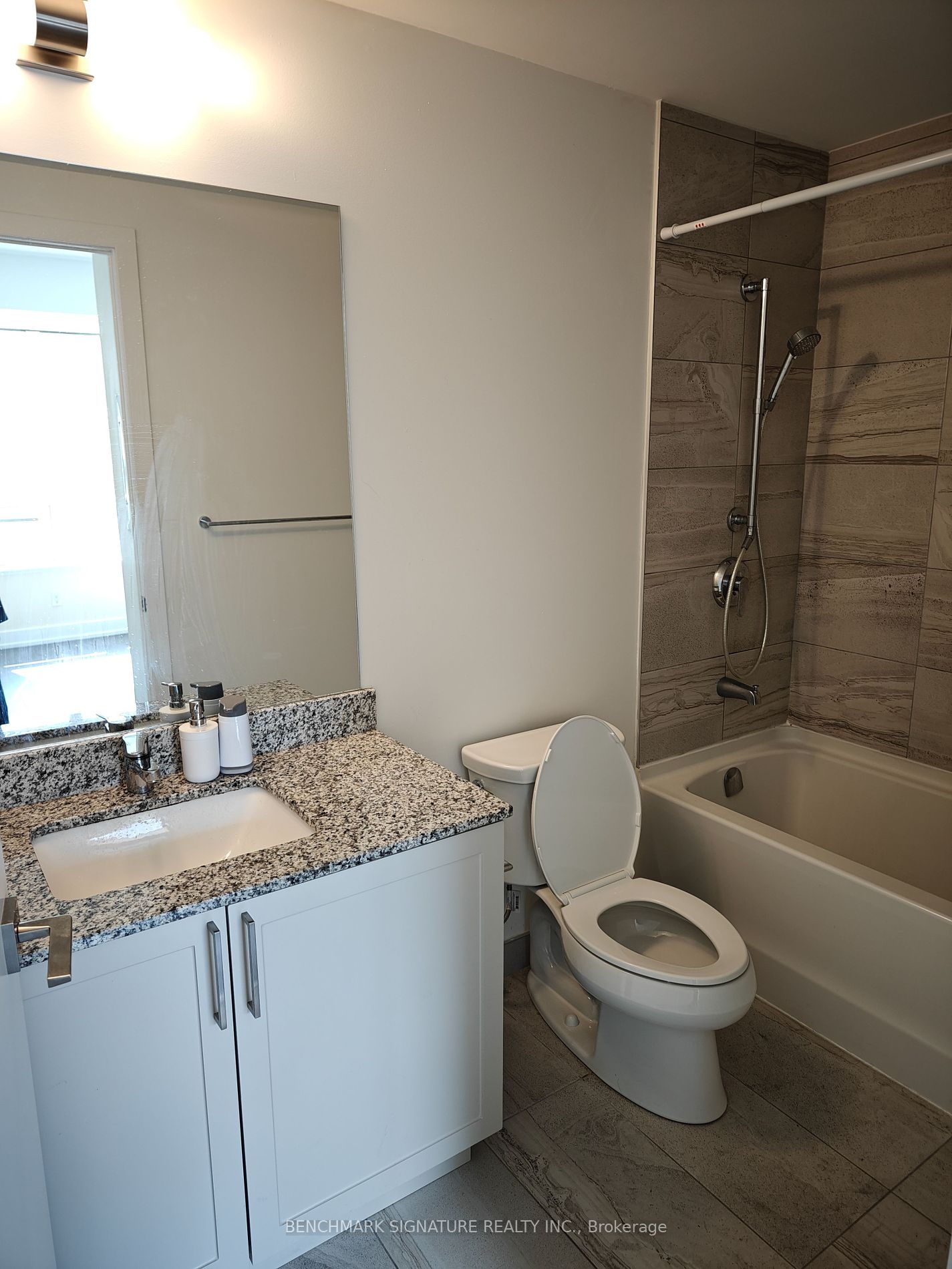 278 Buchanan Dr 32 Property Photo 8