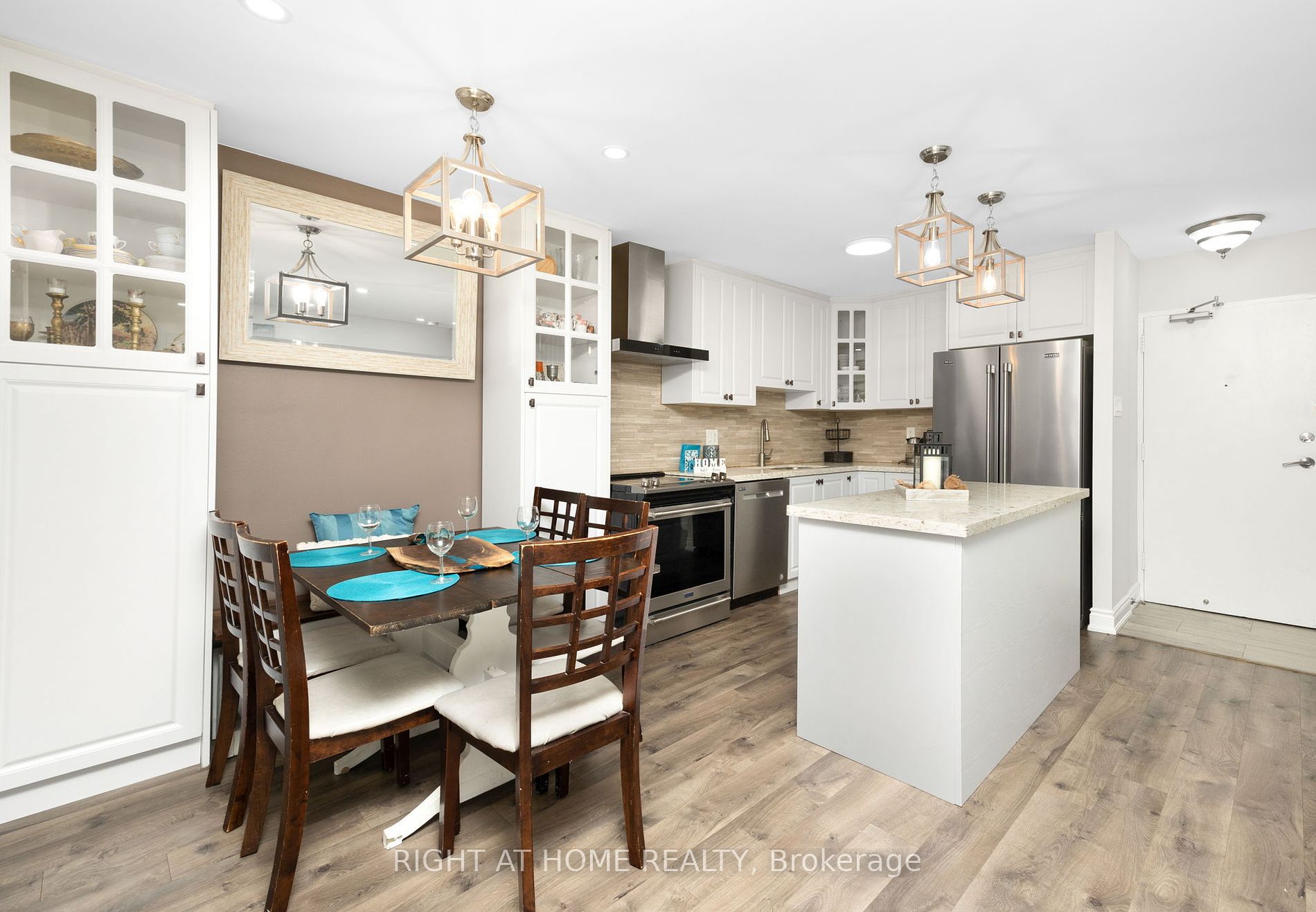 16 Elgin St 2 Property Photo 2