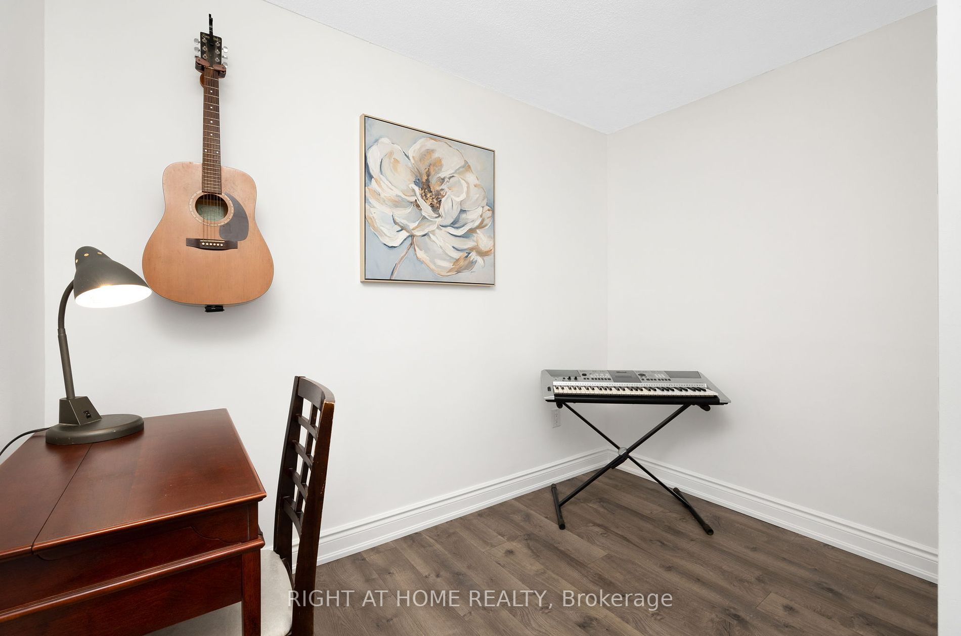 16 Elgin St 2 Property Photo 11