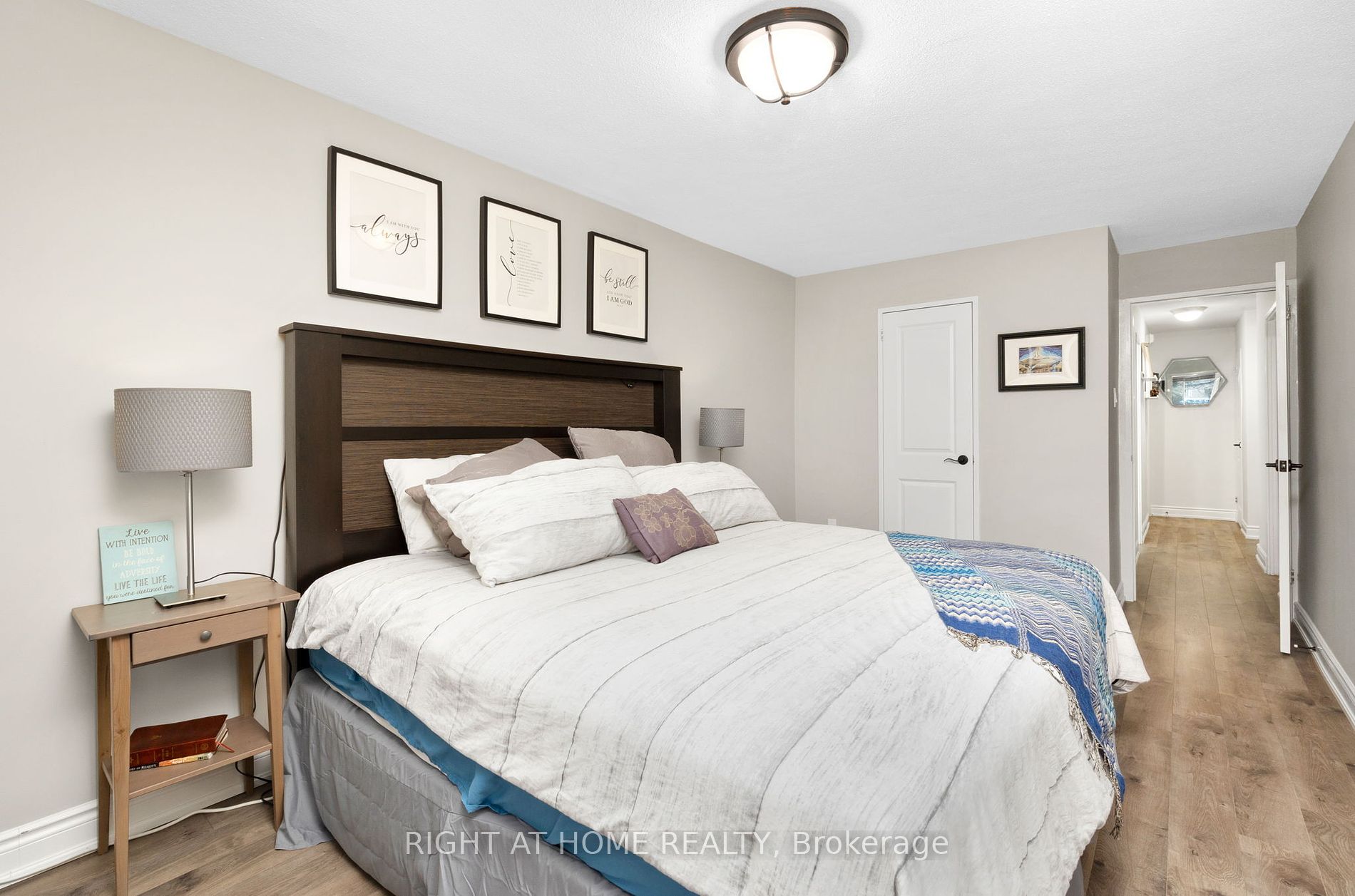 16 Elgin St 2 Property Photo 15