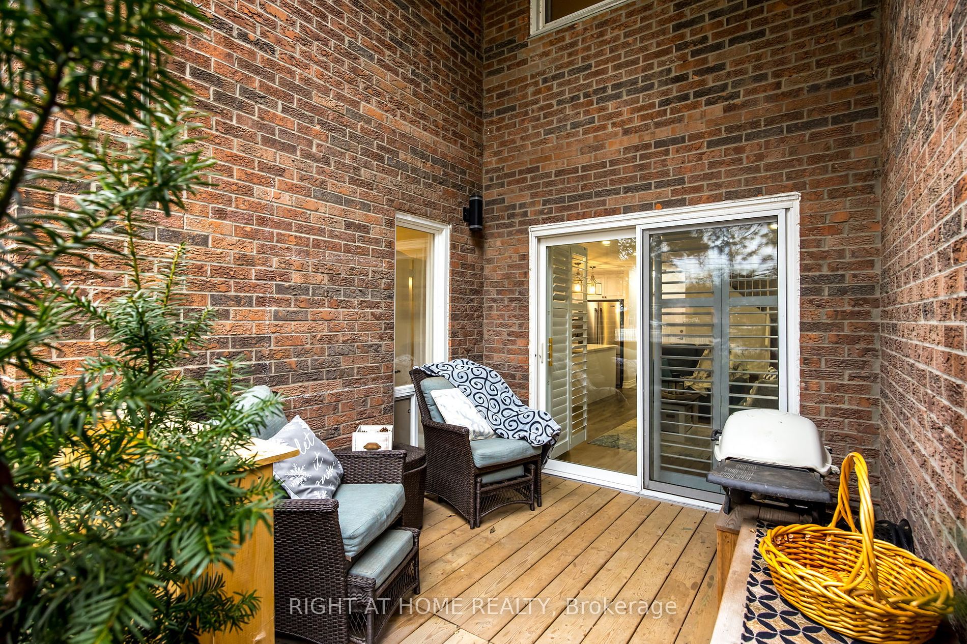 16 Elgin St 2 Property Photo 21