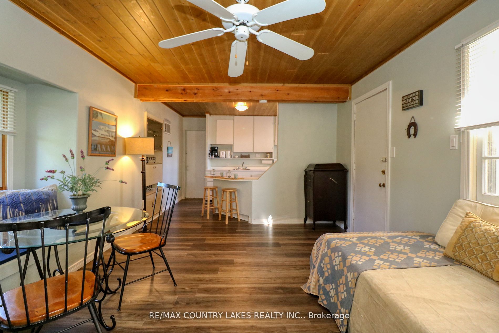 74 Clovelly Cove Property Photo 19
