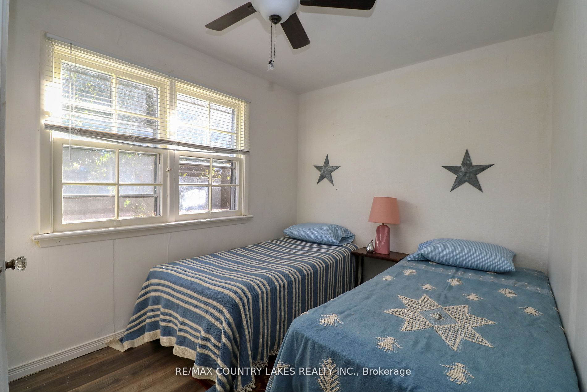 74 Clovelly Cove Property Photo 21