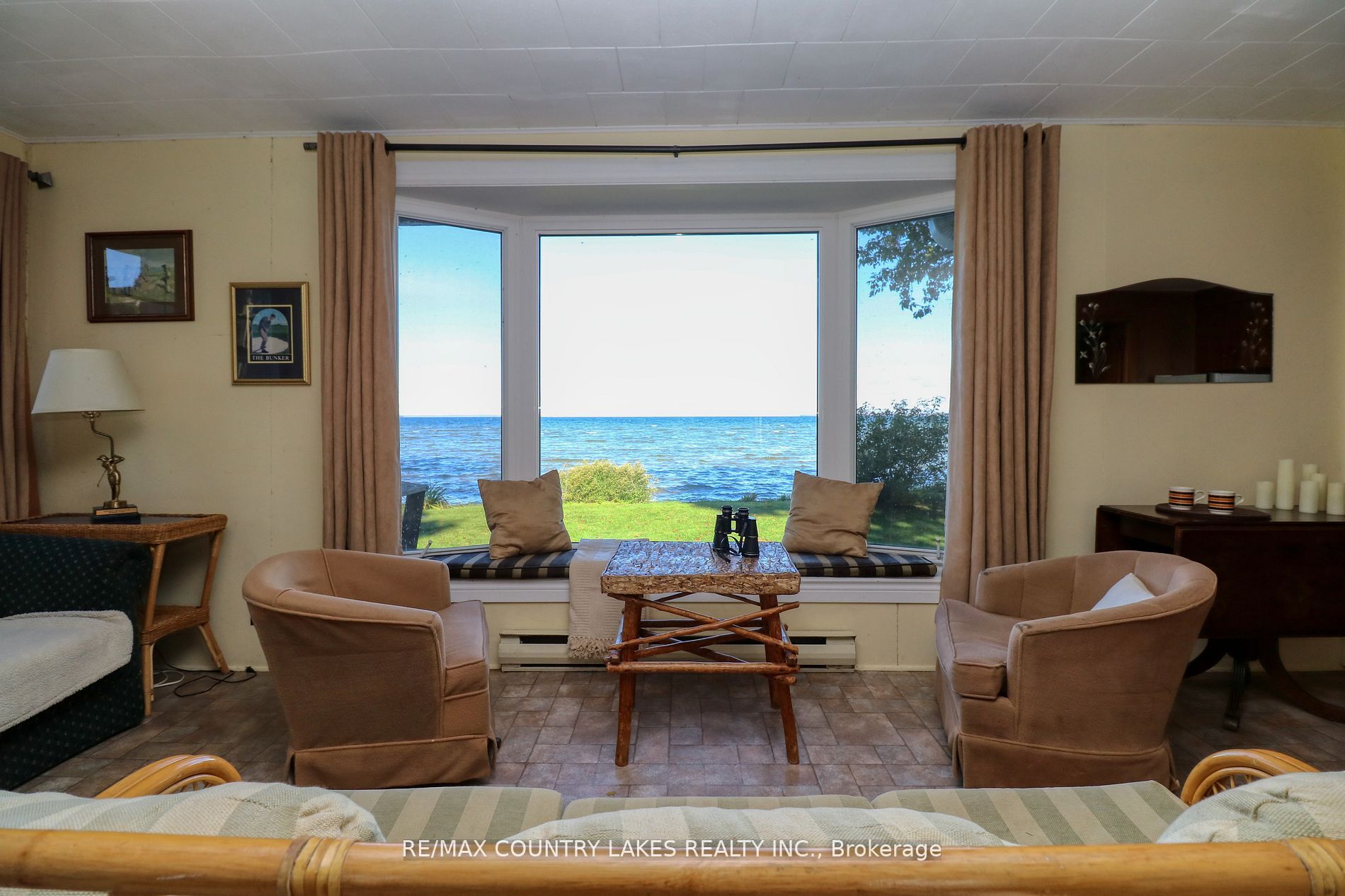 74 Clovelly Cove Property Photo 27