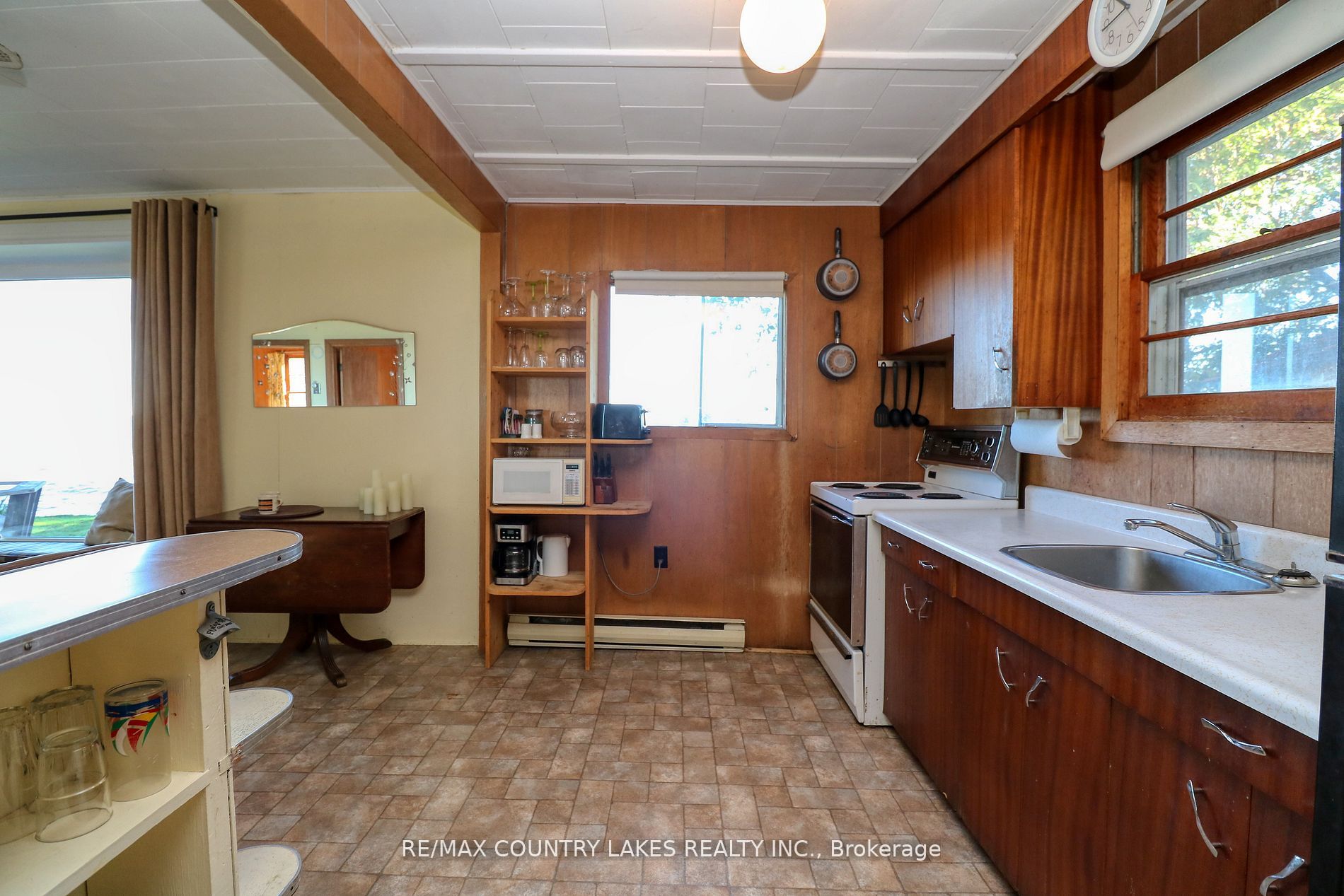 74 Clovelly Cove Property Photo 28