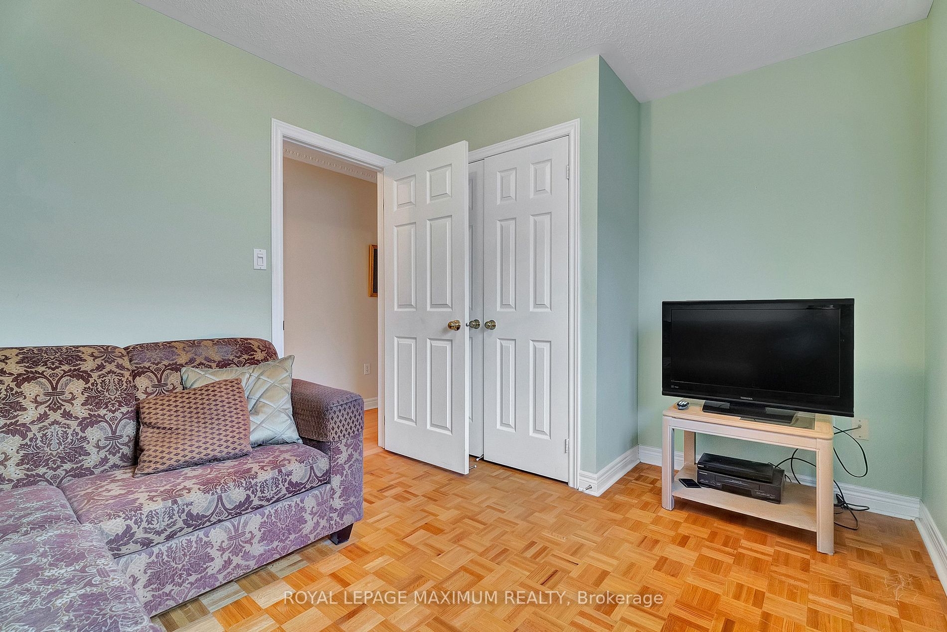 6 Tobermory Crt Property Photo 21