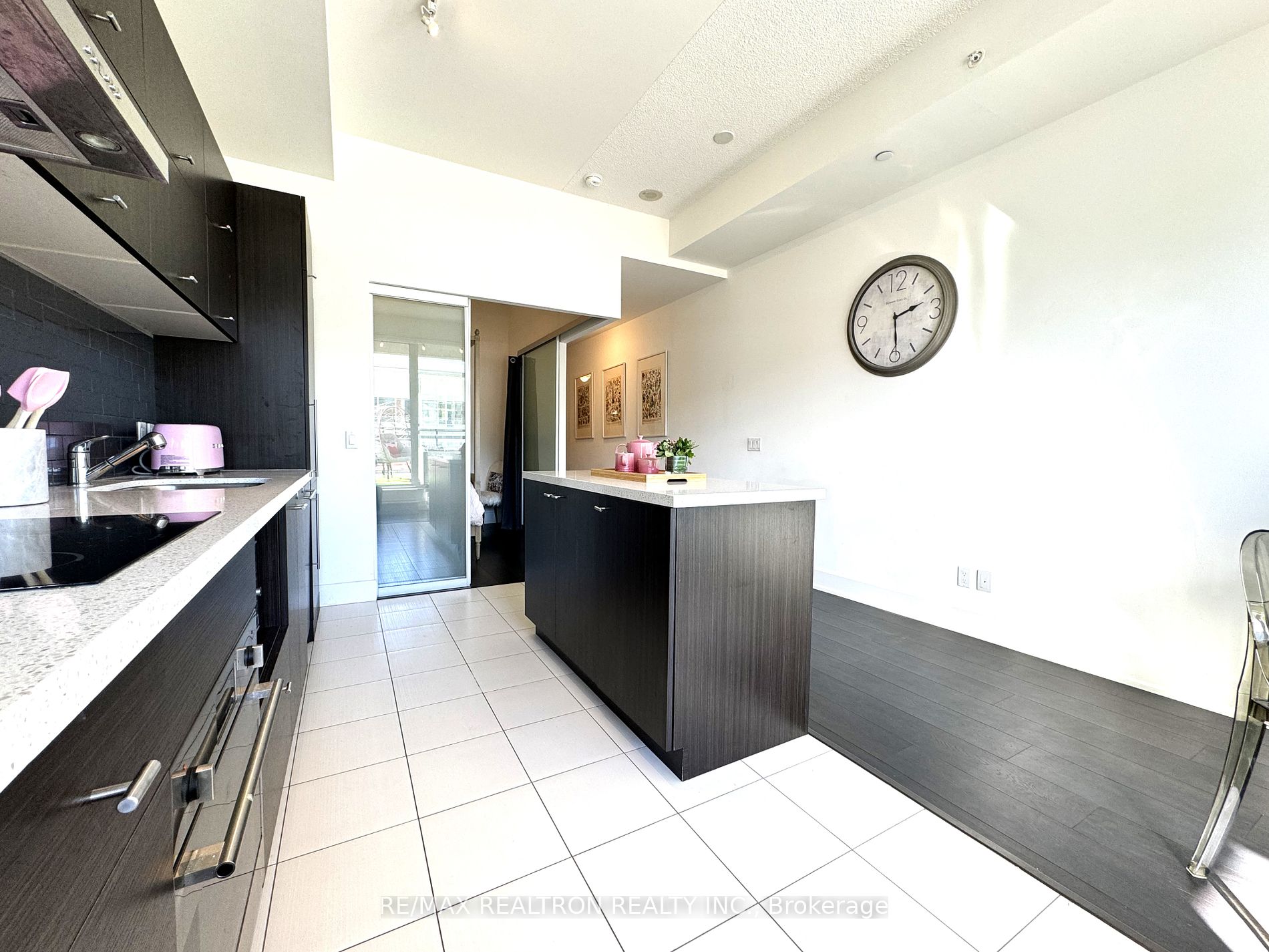 180 Enterprise Blvd 8 Property Photo 17