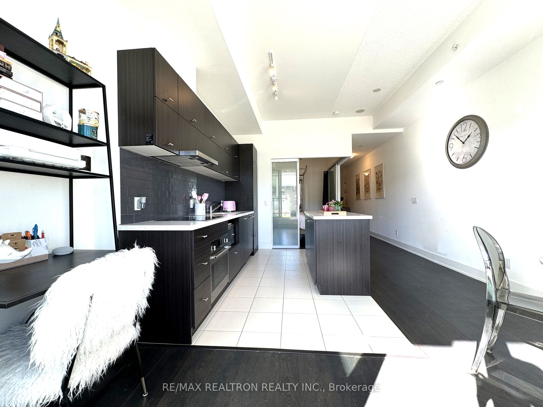 180 Enterprise Blvd 8 Property Photo 25