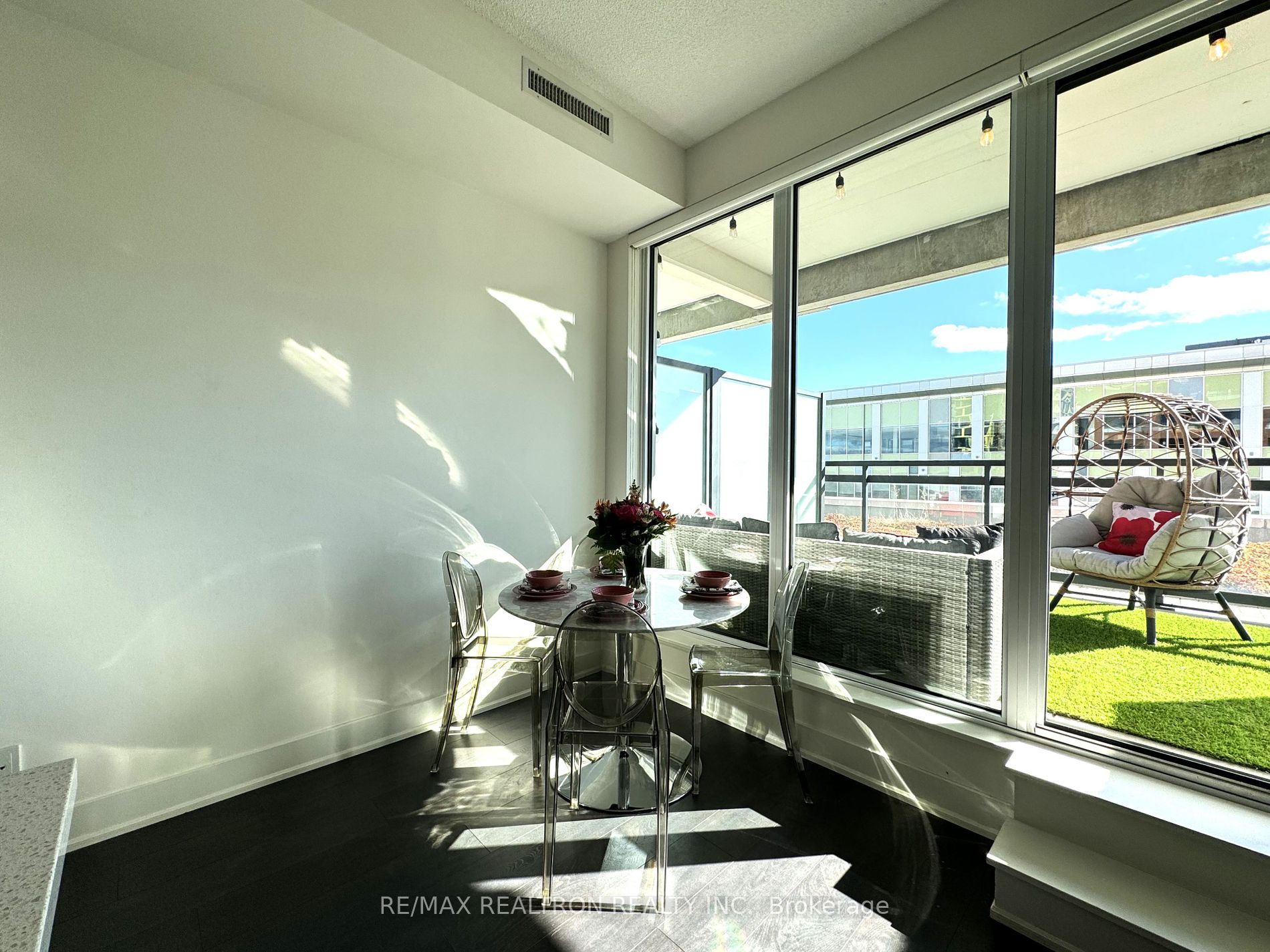 180 Enterprise Blvd 8 Property Photo 26