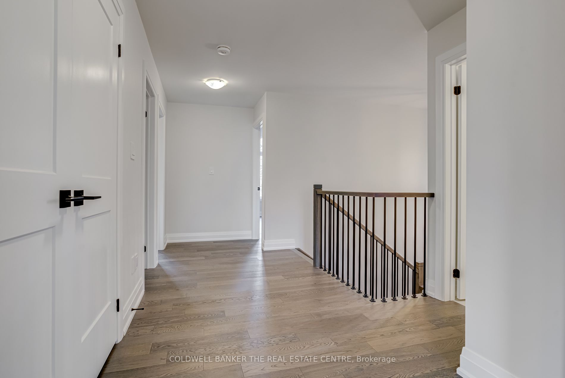 27 Wellington St Property Photo 17