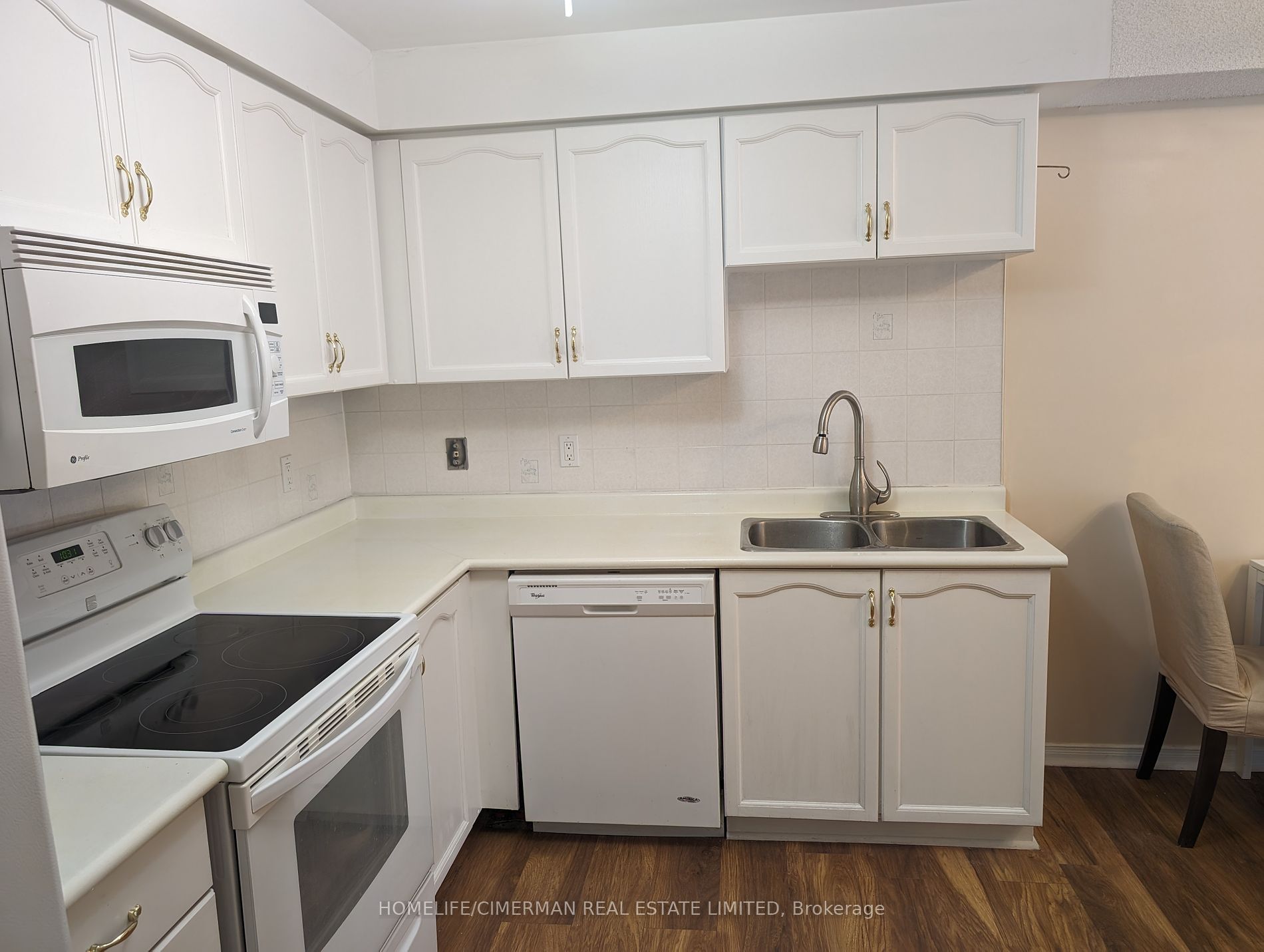 12439 Ninth Line 19 Property Photo 4