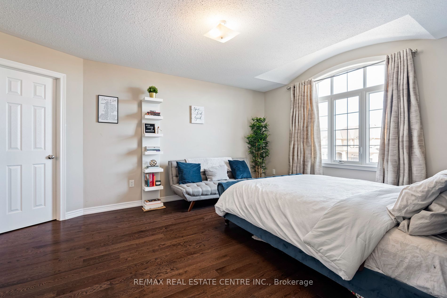 90 Copeland Cres Property Photo 28