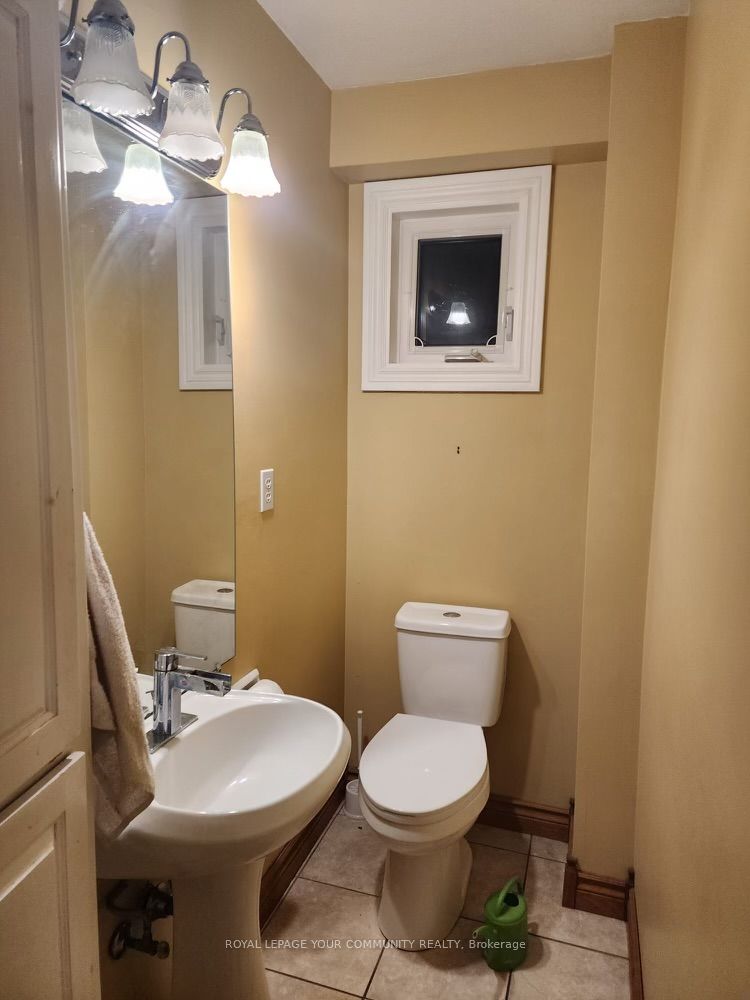589 Watson Ave Property Photo 4
