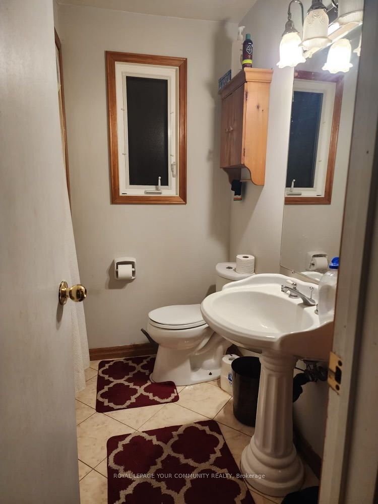 589 Watson Ave Property Photo 10