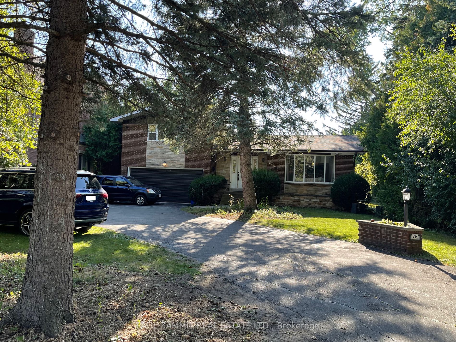 76 Johnson St Property Photo 1