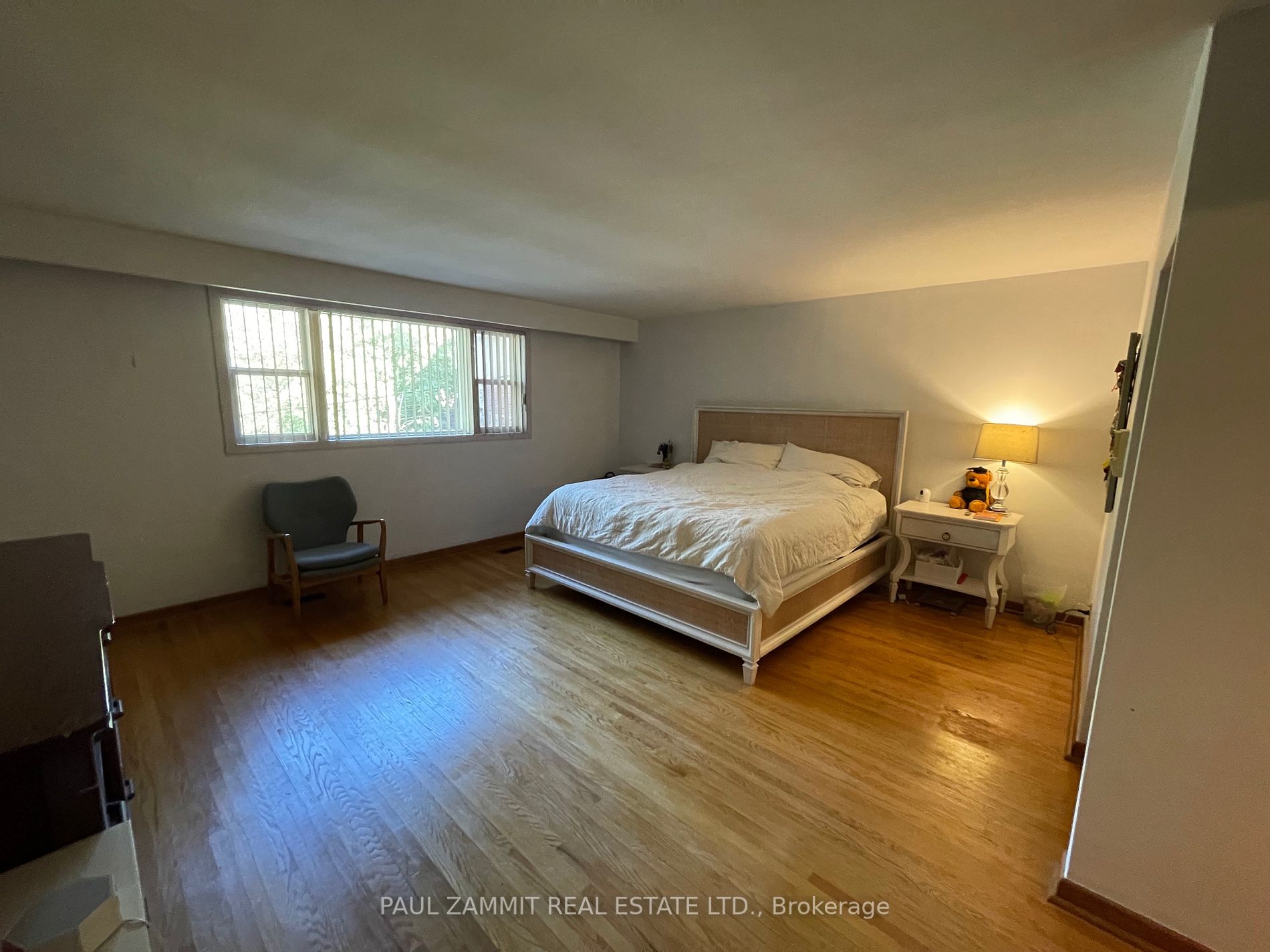 76 Johnson St Property Photo 6