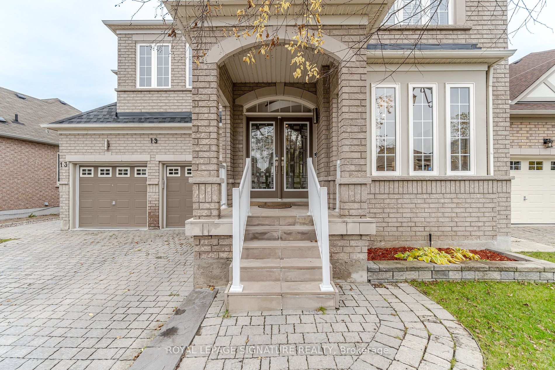 13 Victoria Wood Ave Property Photo 3