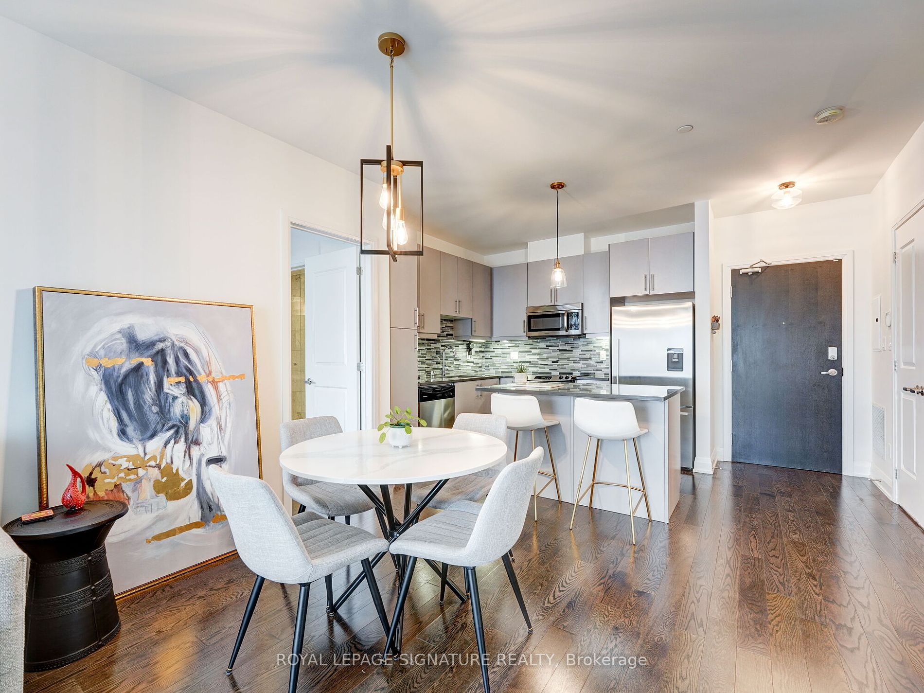 15277 Yonge St 4 Property Photo 14