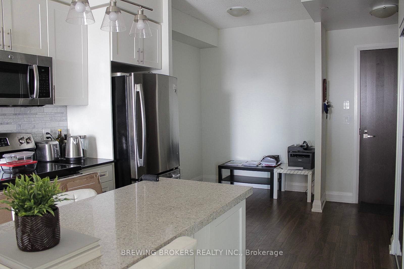 7171 Yonge St S 11 Property Photo 15