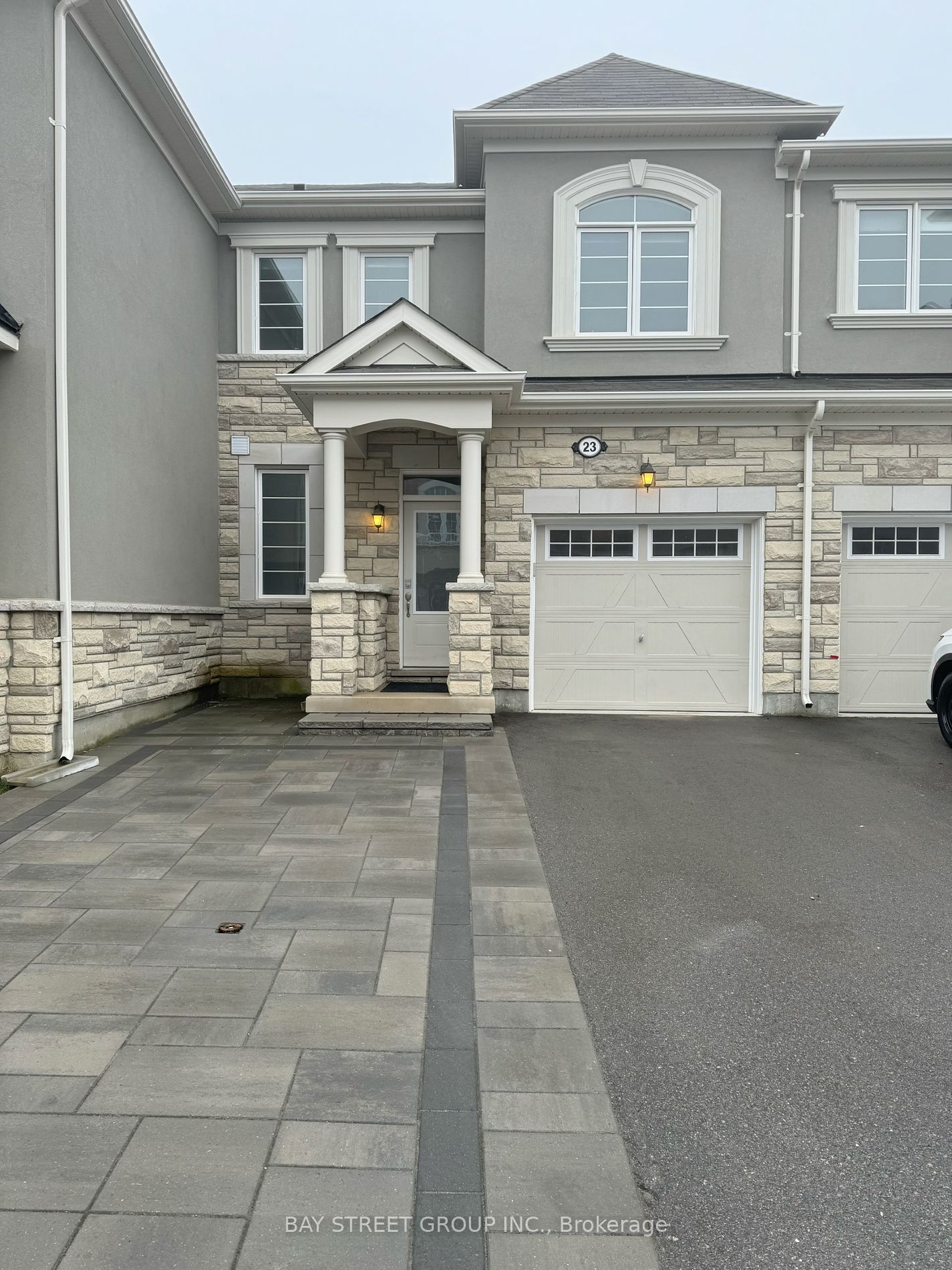 23 Ness Dr Property Photo 1