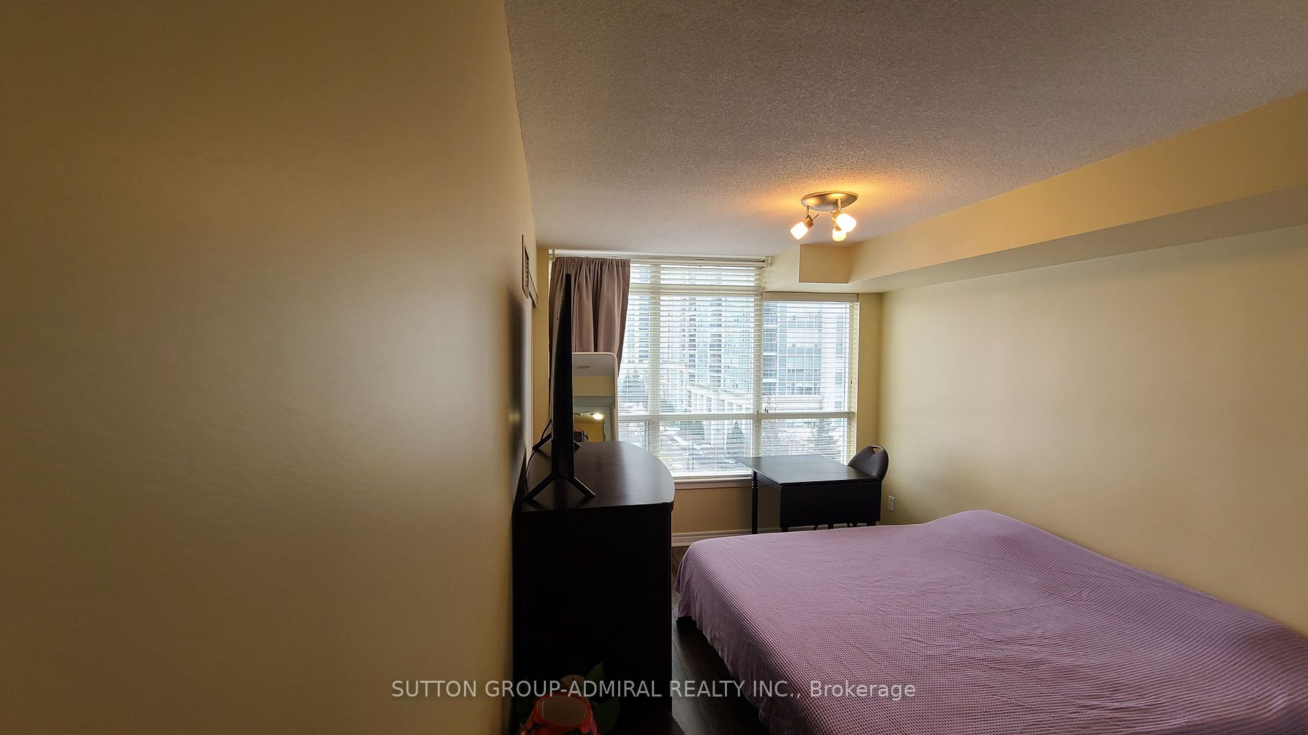50 Disera Dr 05 Property Photo 12