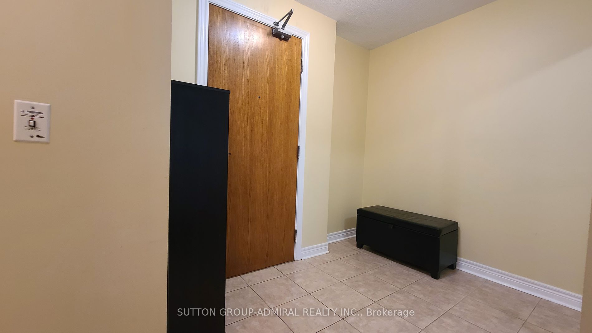 50 Disera Dr 05 Property Photo 16