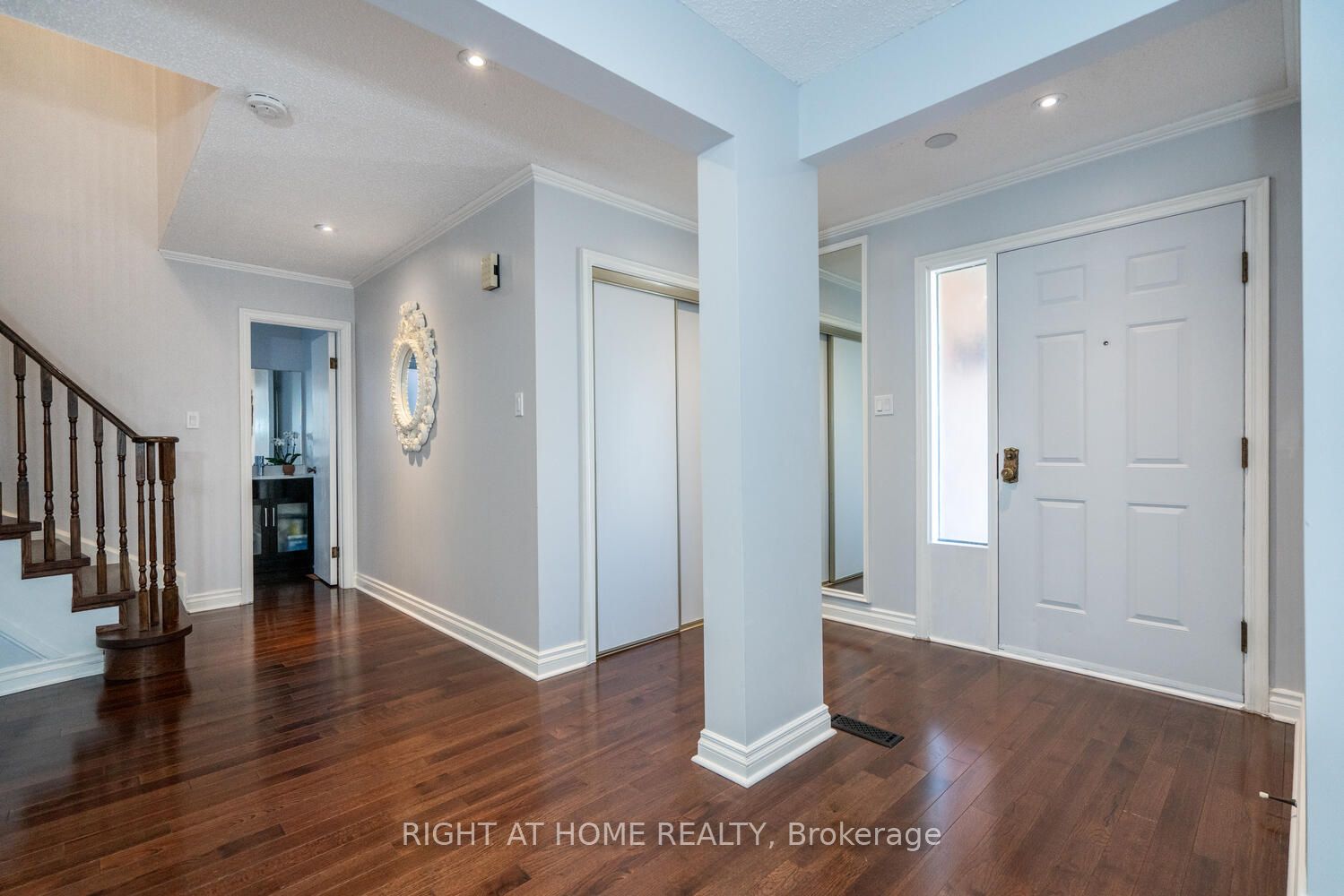 88 Eleanor Circ Property Photo 4