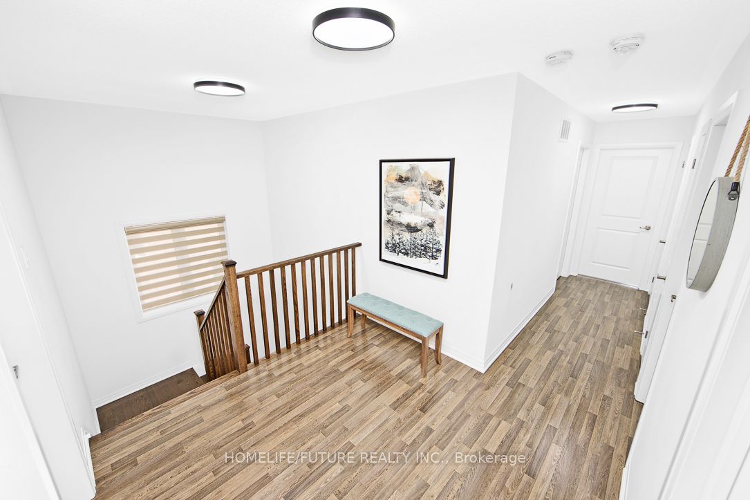 138 Casserley Cres Property Photo 15