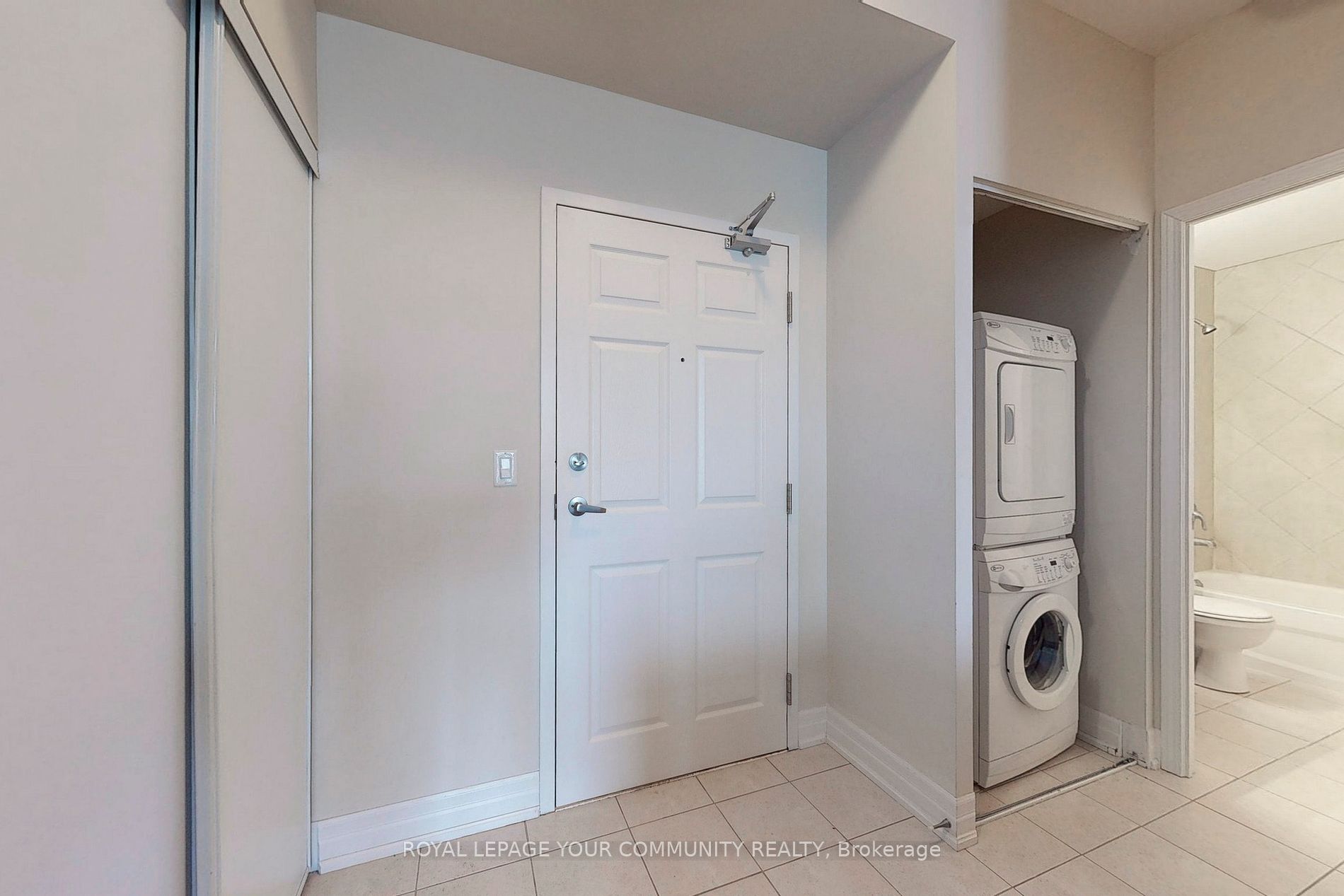 15450 Yonge St 59 Property Photo 28