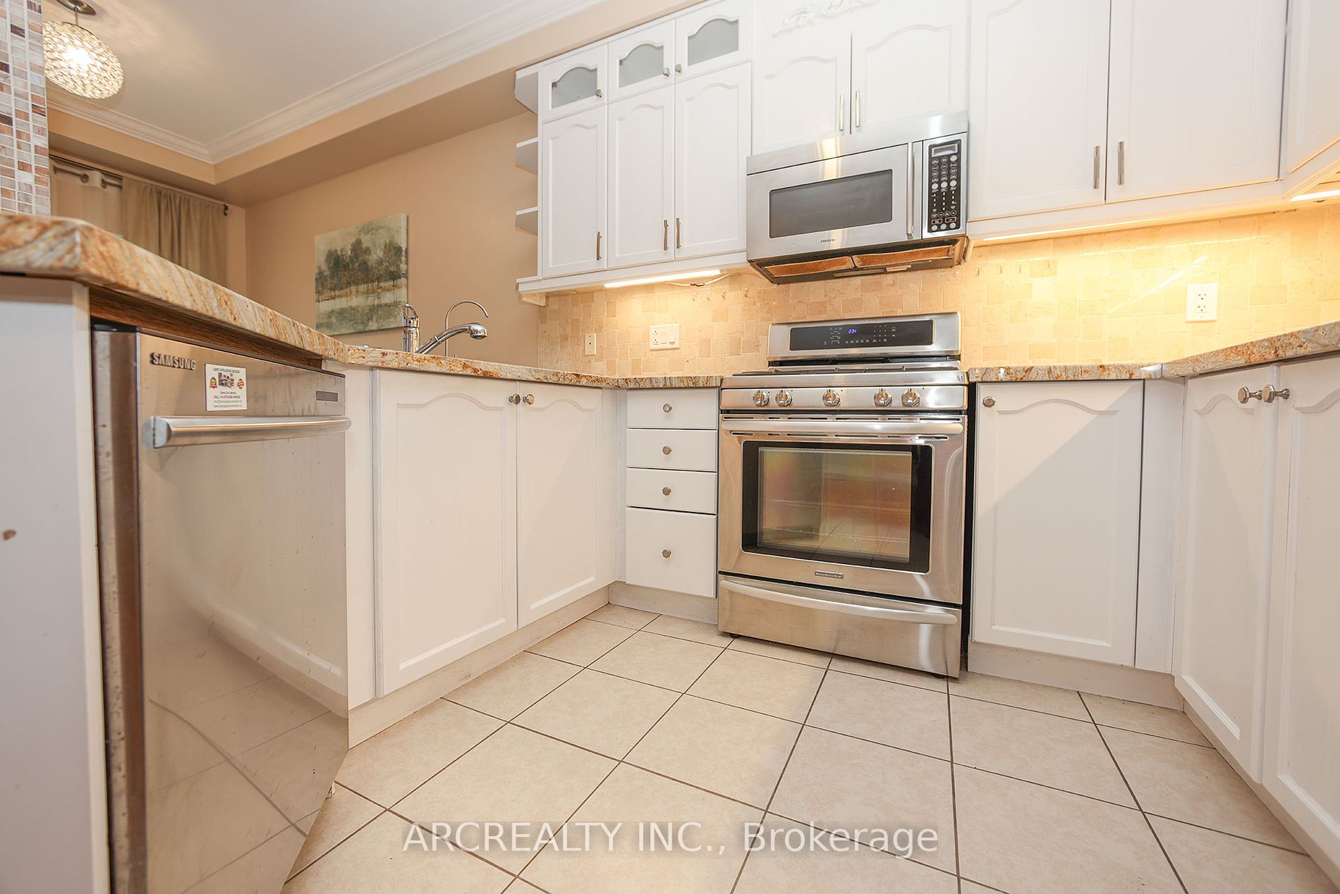 25 Shallot Crt Property Photo 13