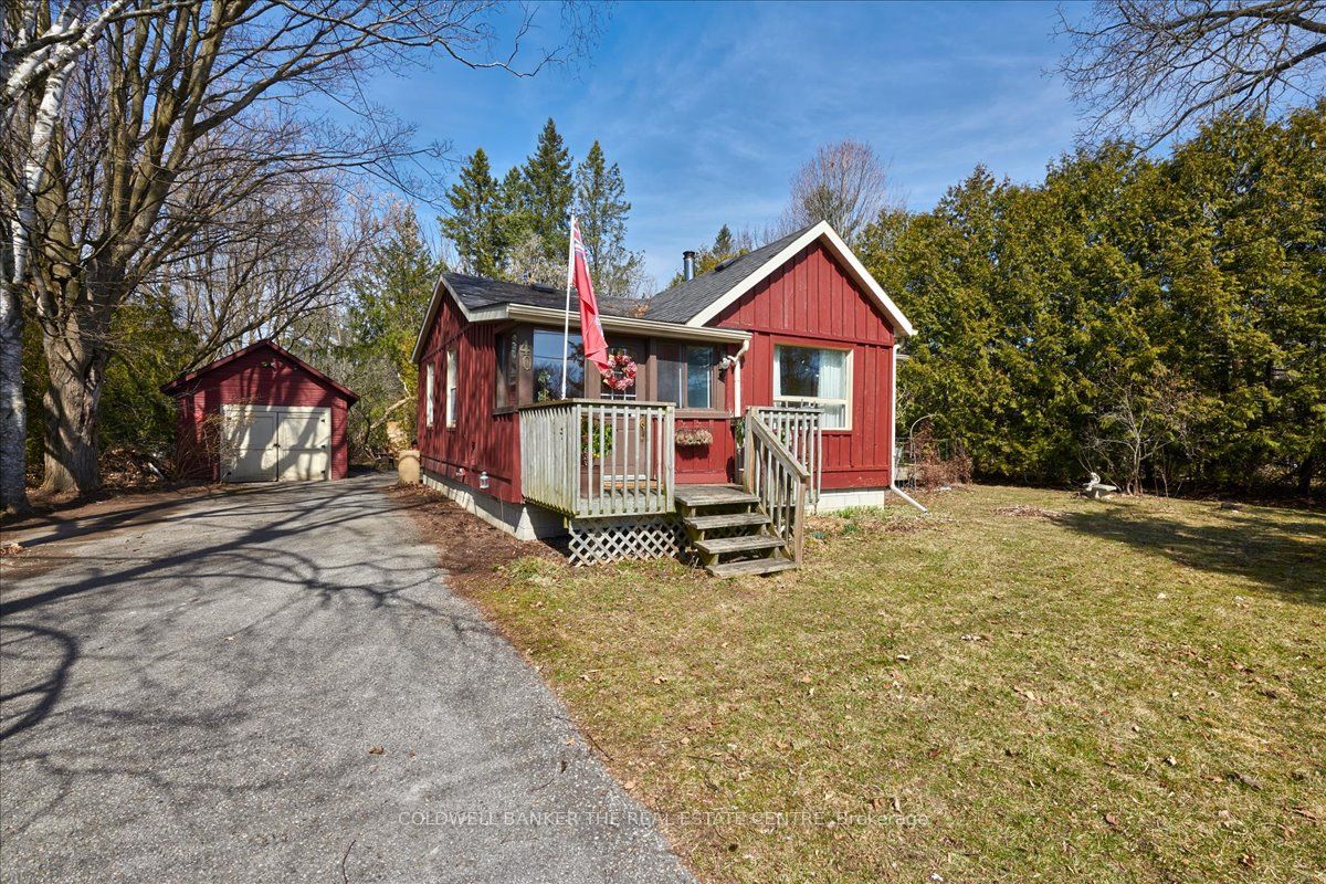 40 King St Property Photo 2