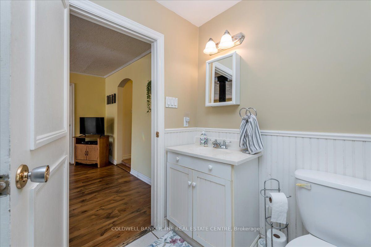 40 King St Property Photo 10