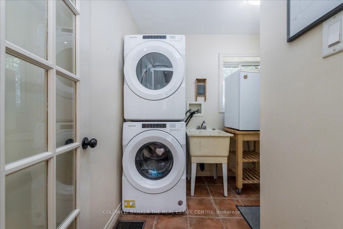 40 King St Property Photo 15