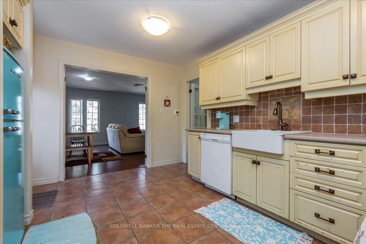 40 King St Property Photo 16