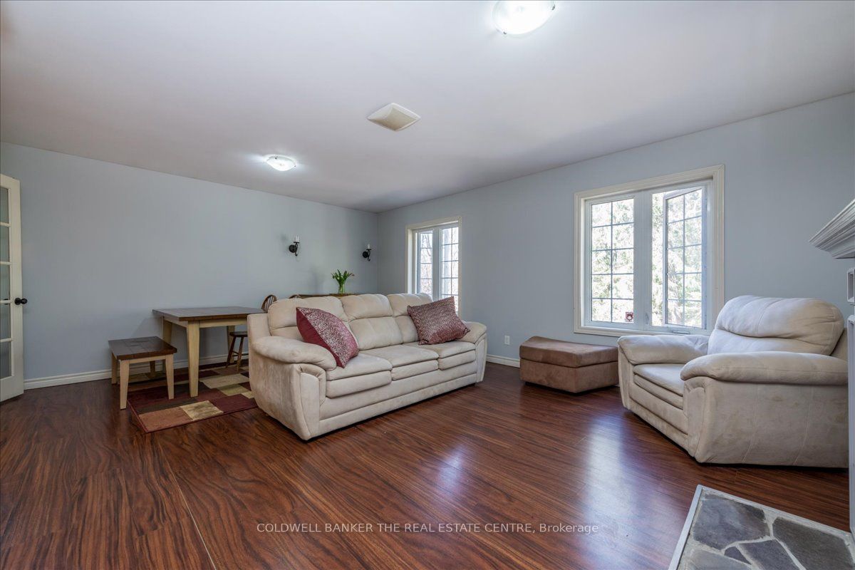 40 King St Property Photo 20