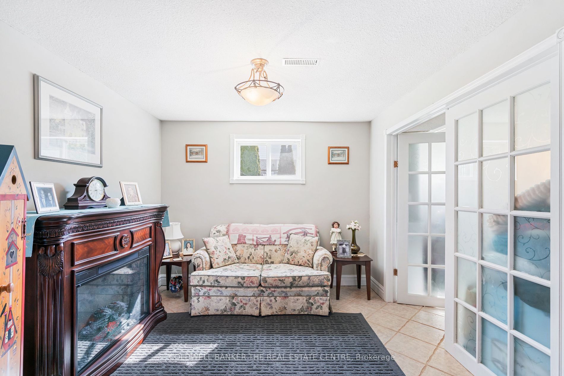11 Castille Cres Property Photo 19