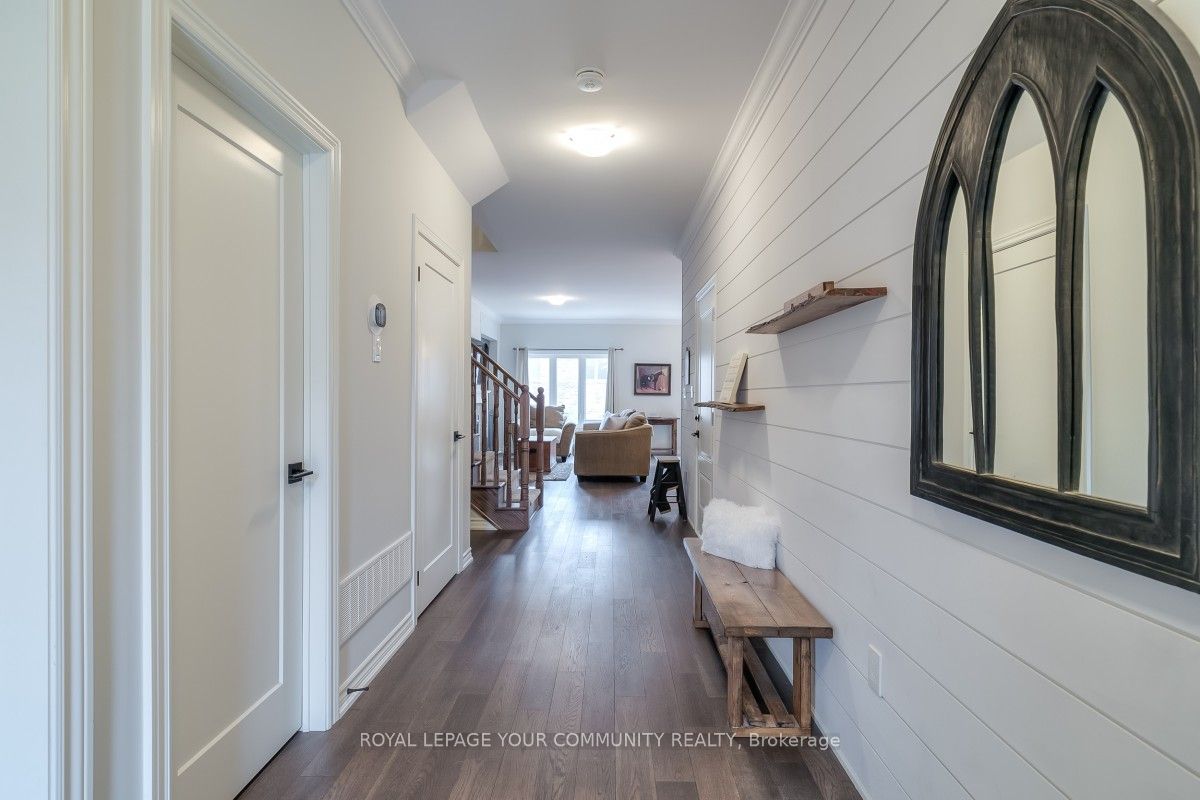 8 Gord Matthews Way Property Photo 4