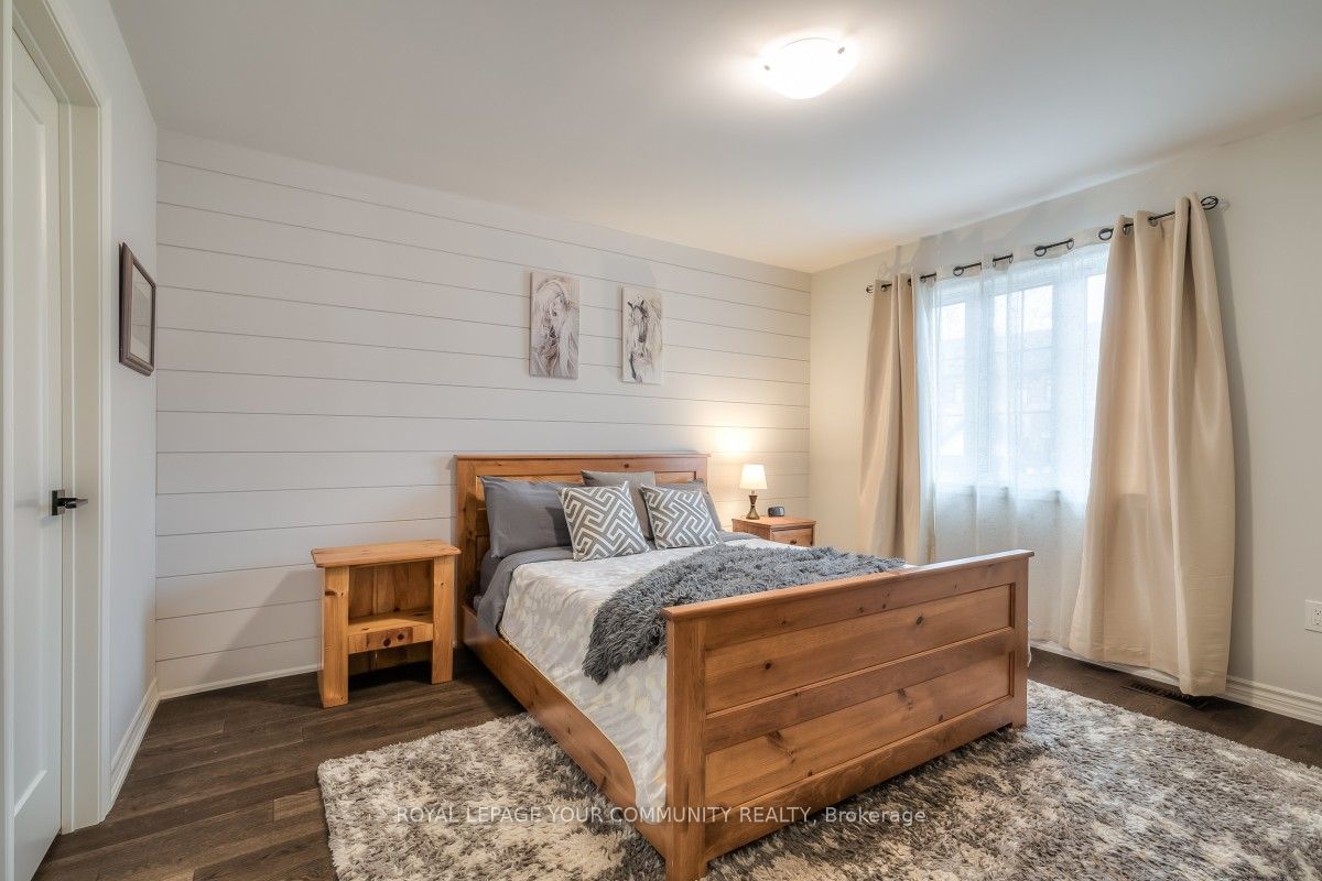 8 Gord Matthews Way Property Photo 20