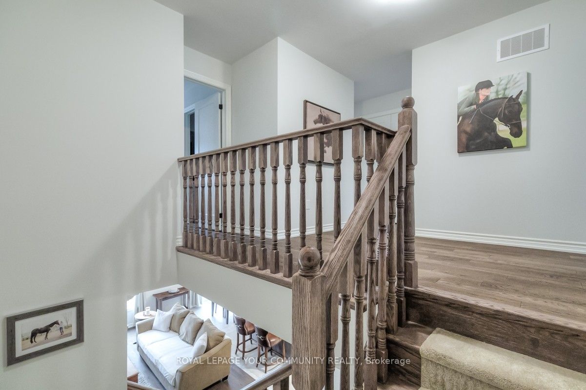 8 Gord Matthews Way Property Photo 34