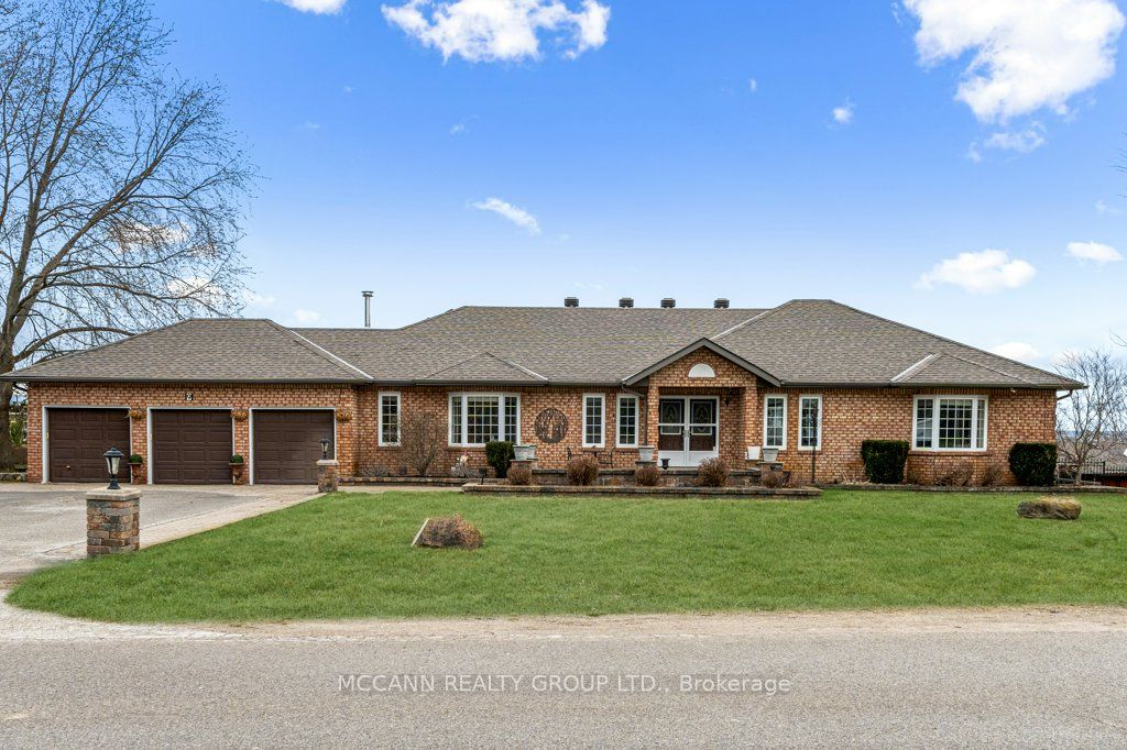 9 Brownlee Dr Property Photo 1