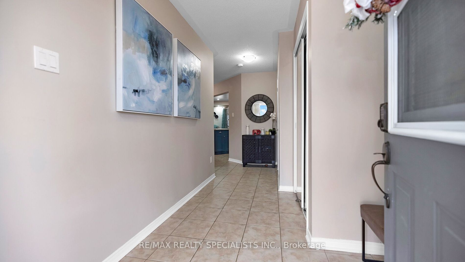 91 Maplewood Dr Property Photo 6