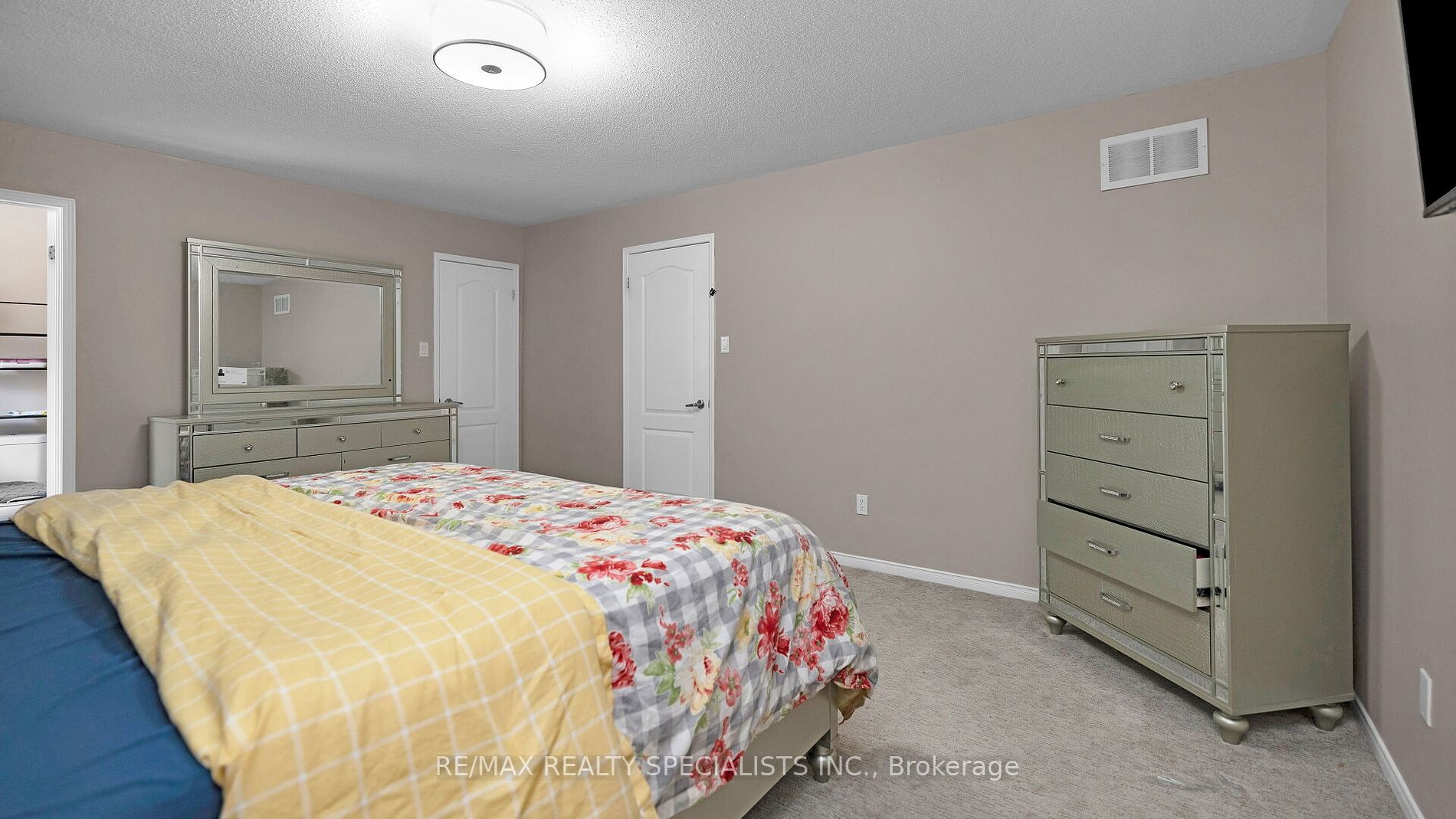 91 Maplewood Dr Property Photo 23