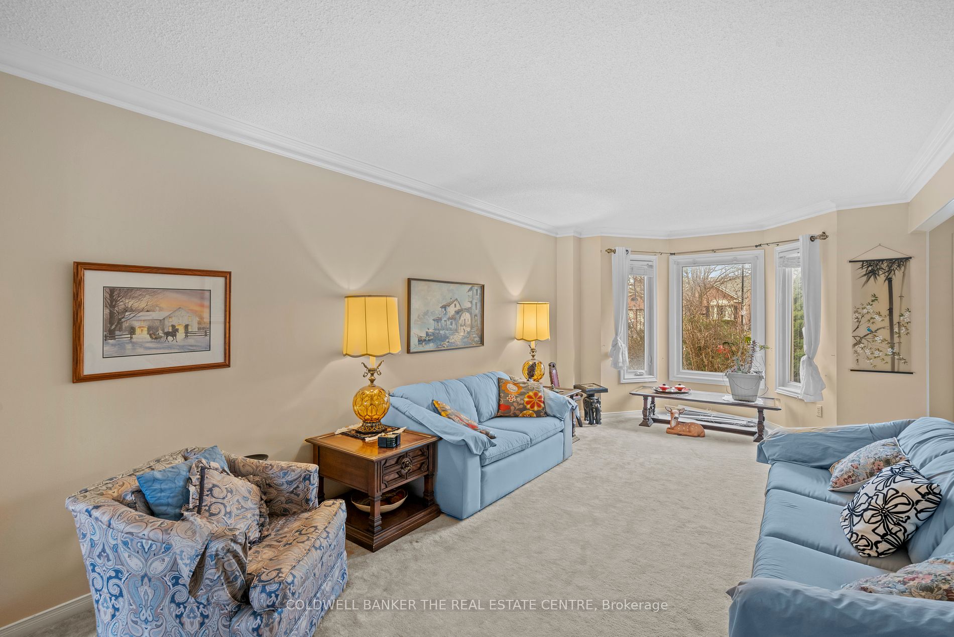 194 Crossland Gate Property Photo 16