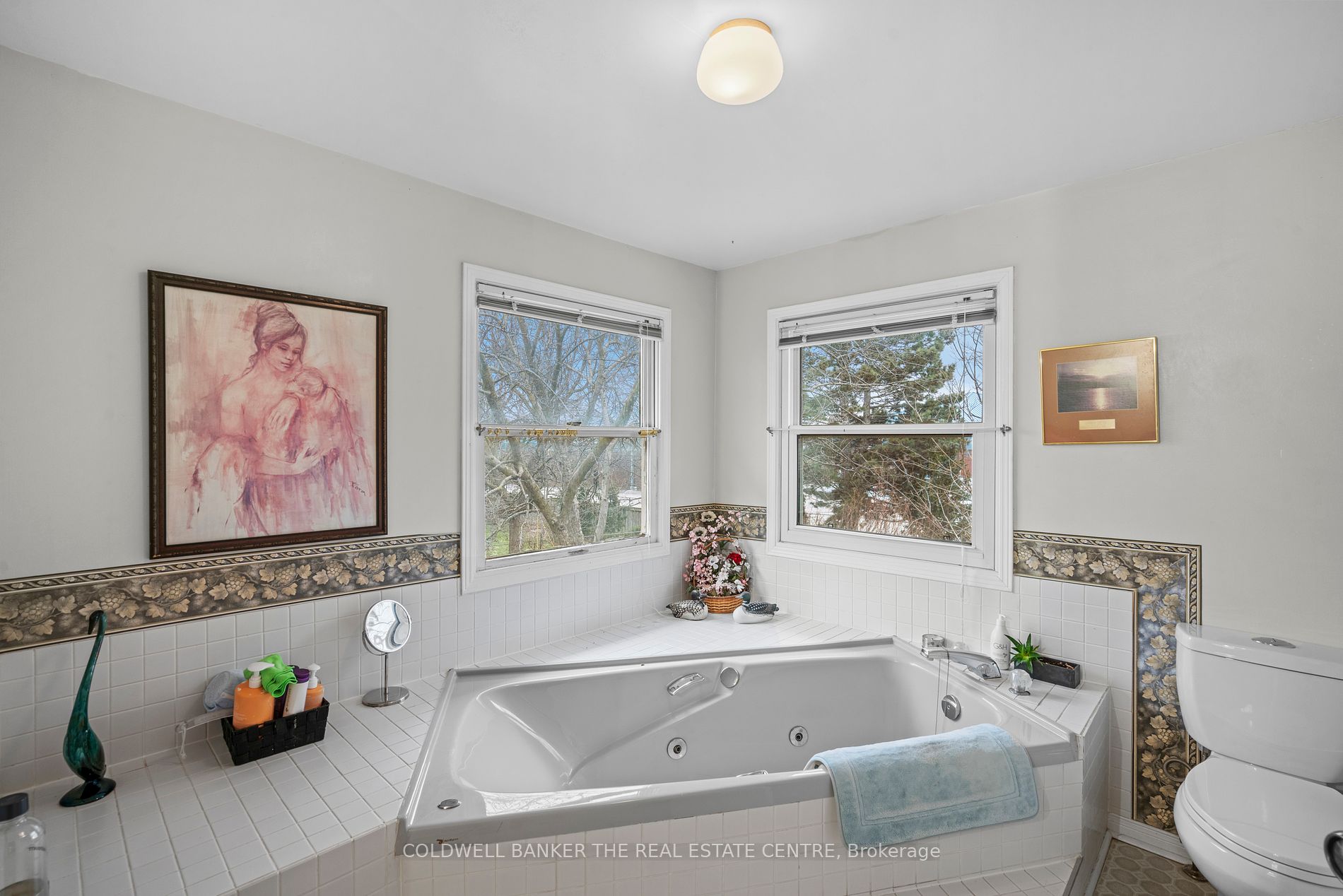 194 Crossland Gate Property Photo 24
