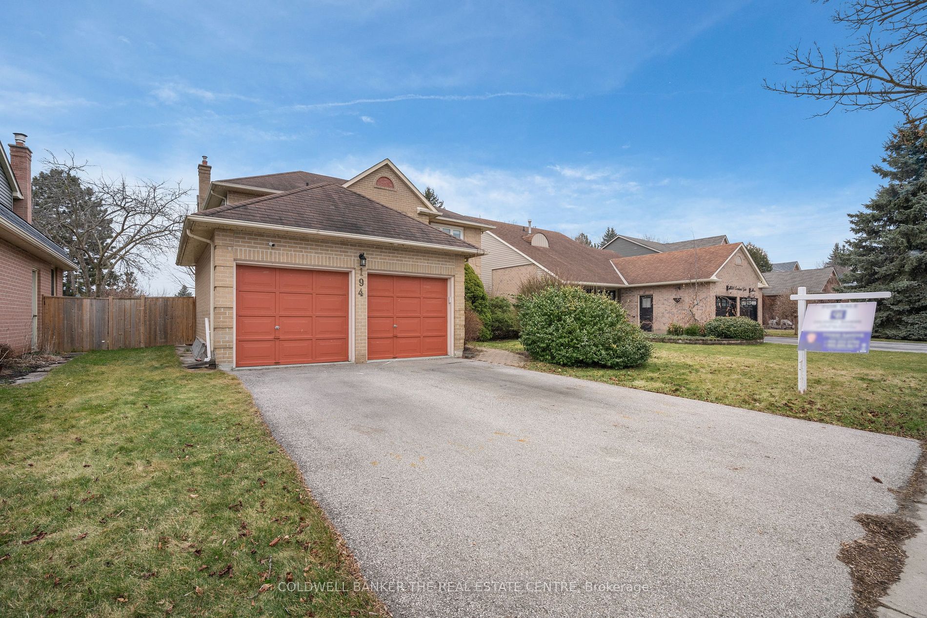 194 Crossland Gate Property Photo 32